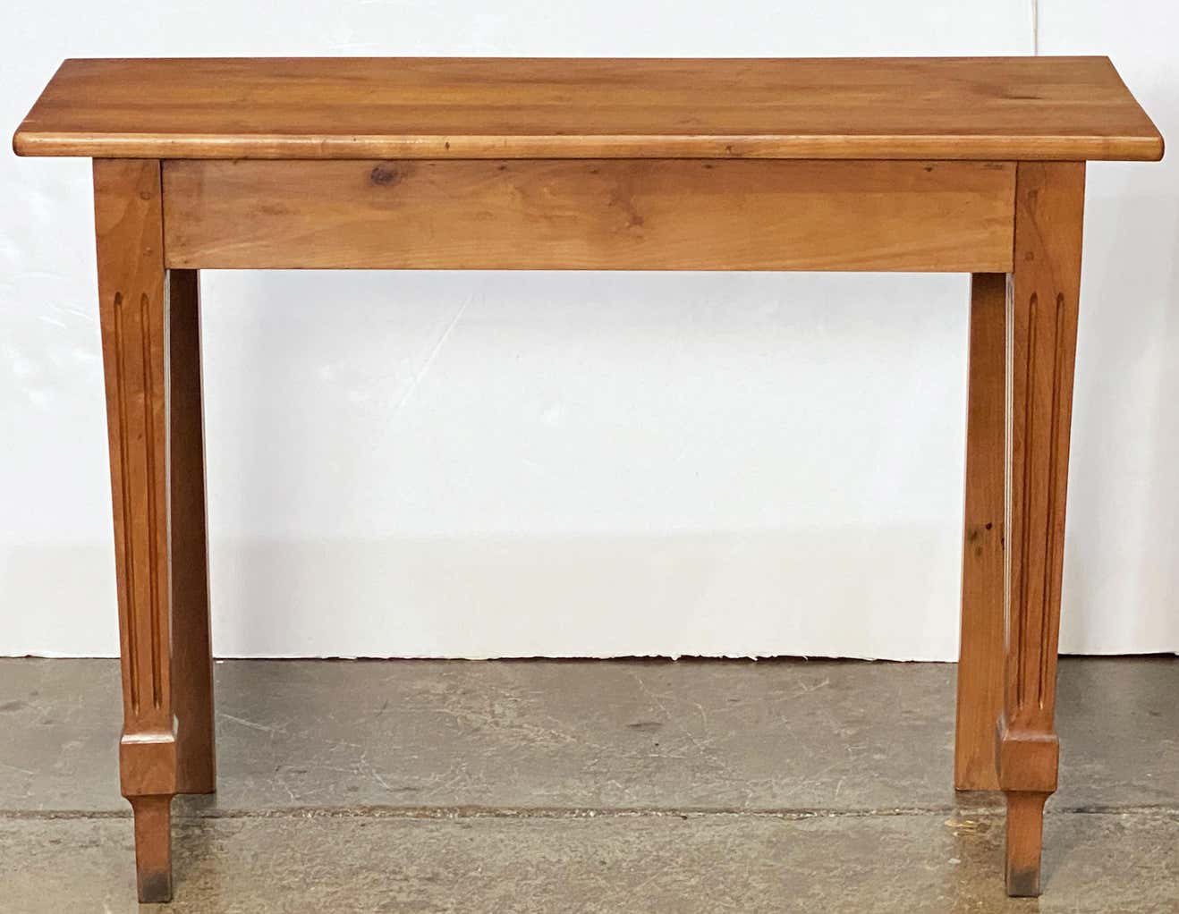 c111_pine_console_table_2_of_2_12__master