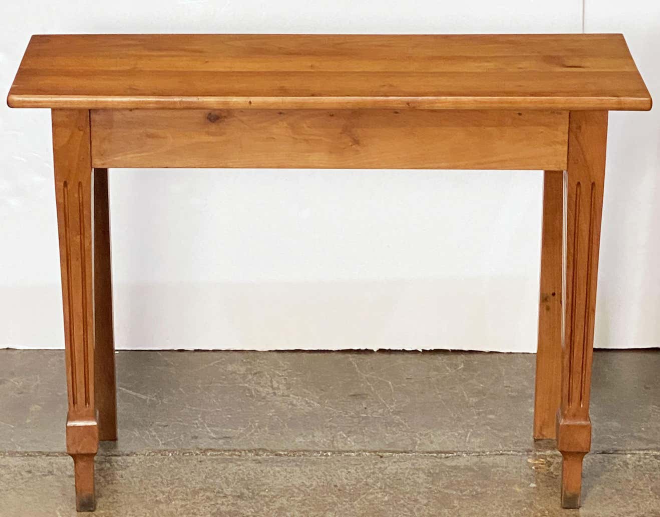 c111_pine_console_table_2_of_2_22__master