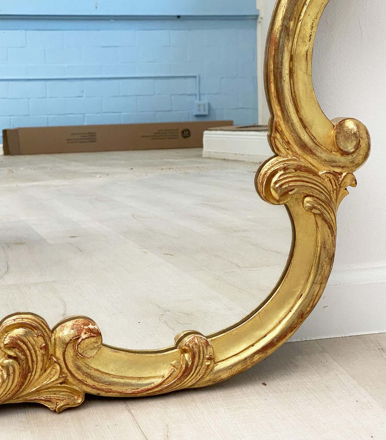 cc010_french_carved_gilt_mirror_48__master