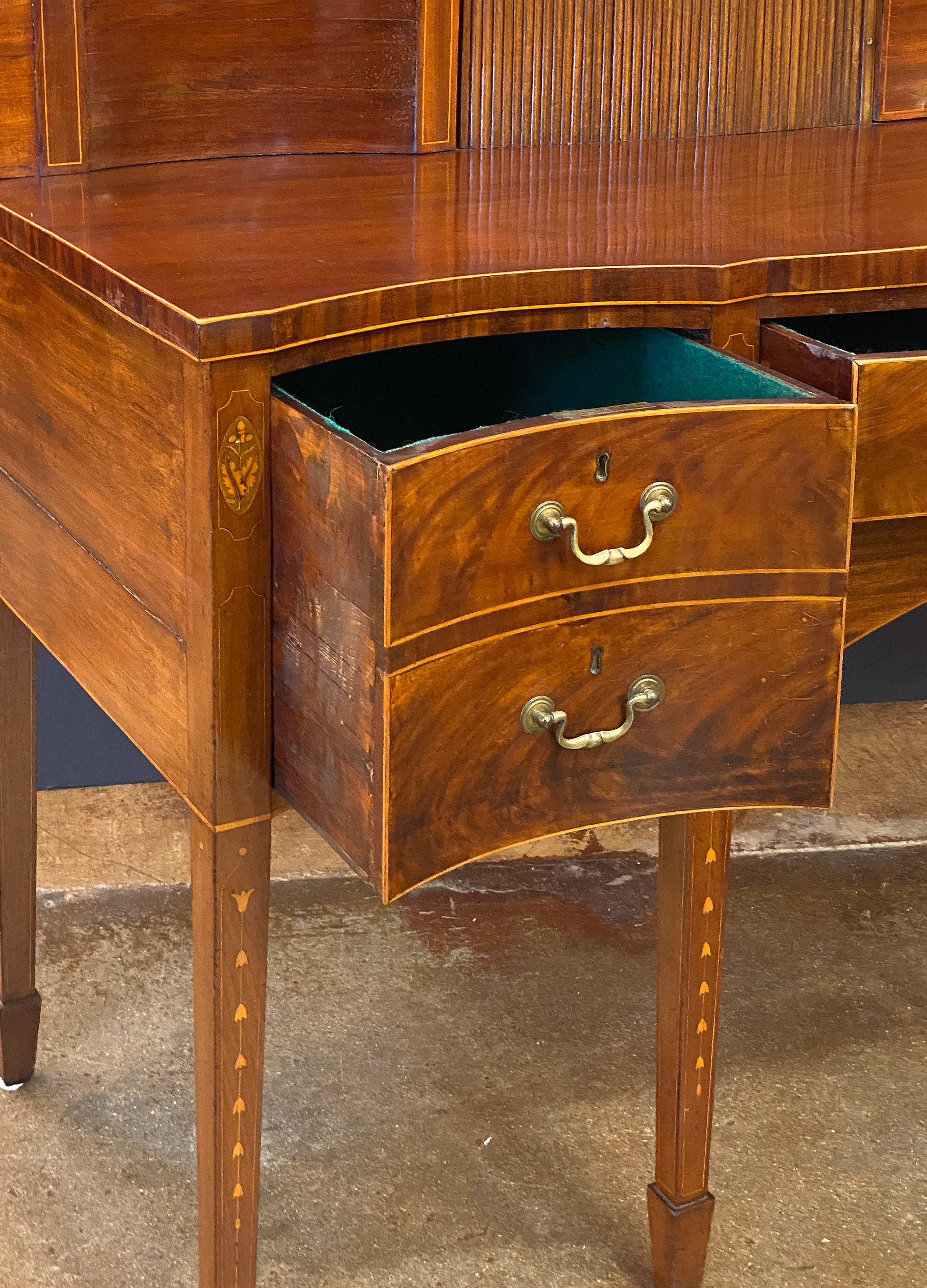 cc014_sideboard_156