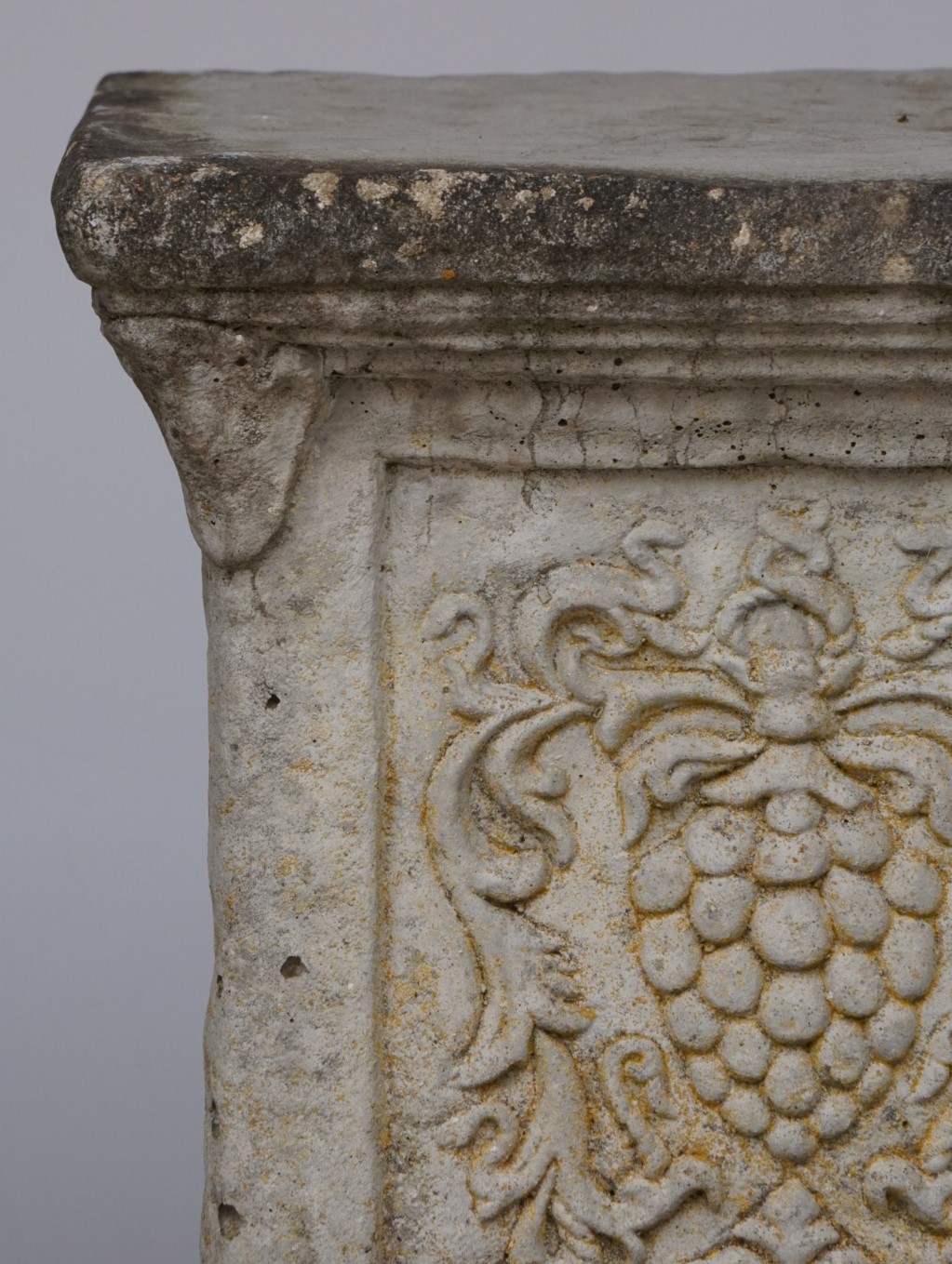 cc237_stone_pedestals_pair_48