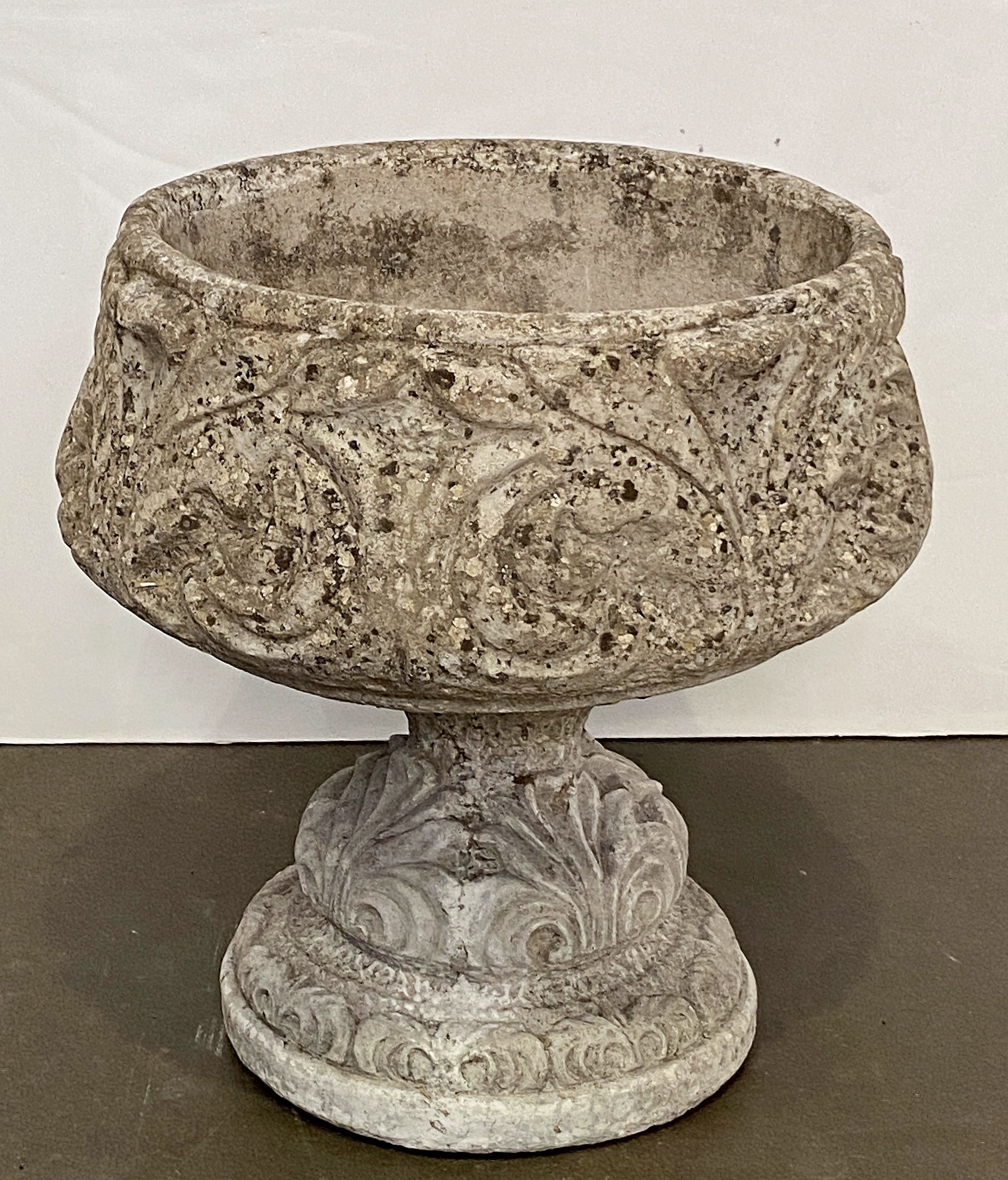 cc552_garden_urns_13