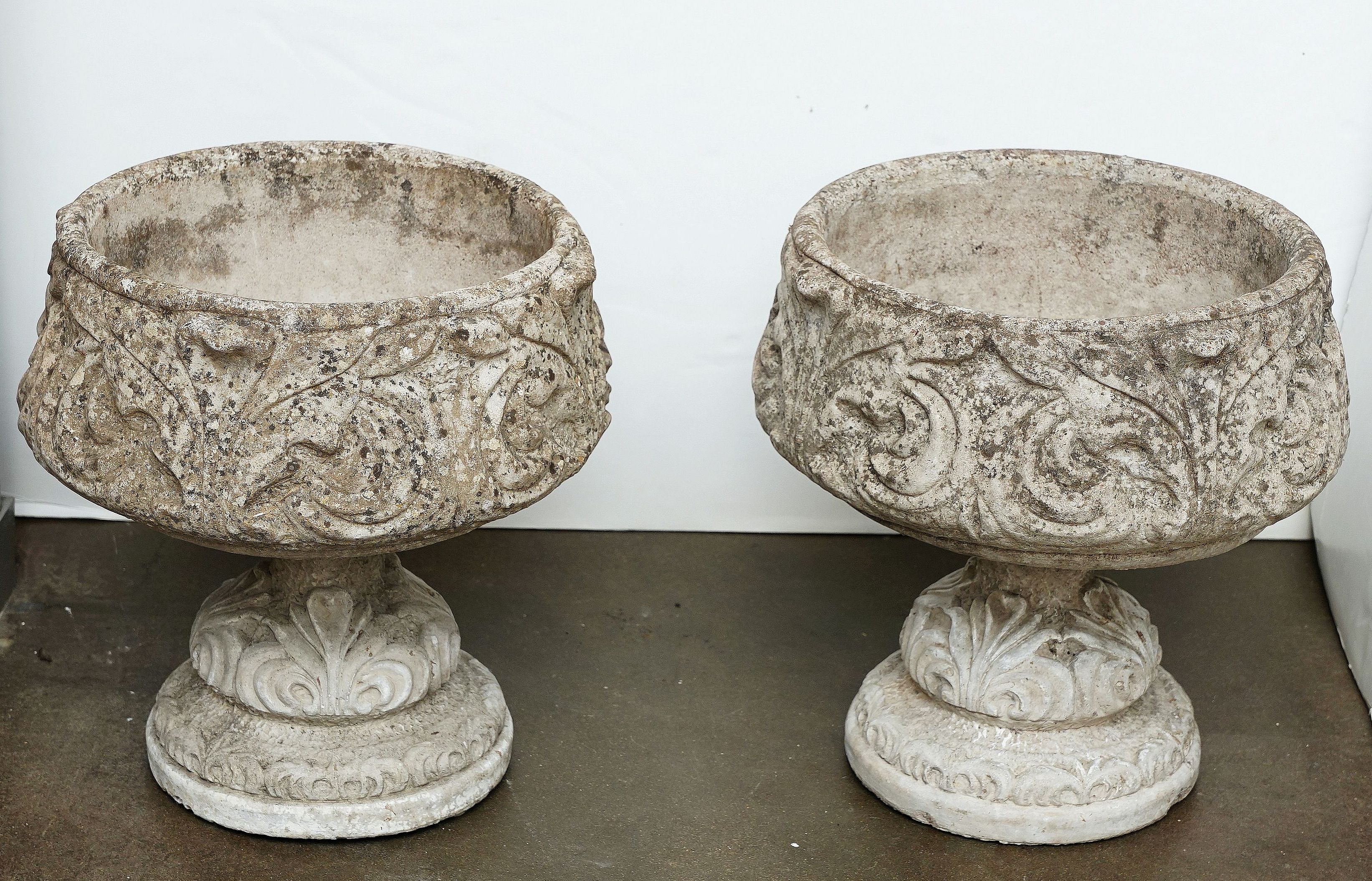 cc552_garden_urns_15