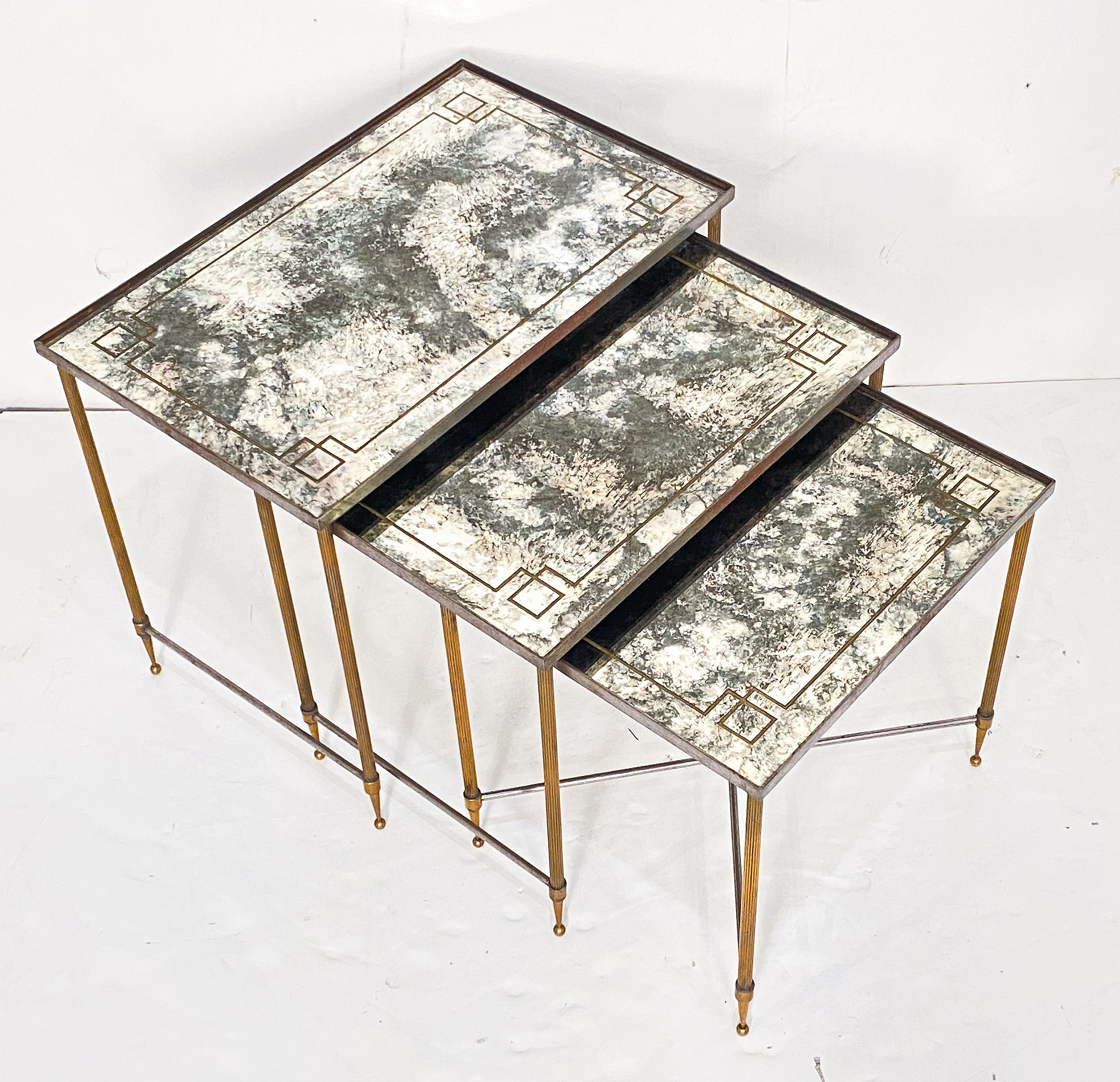 cc691_french_nesting_table_22