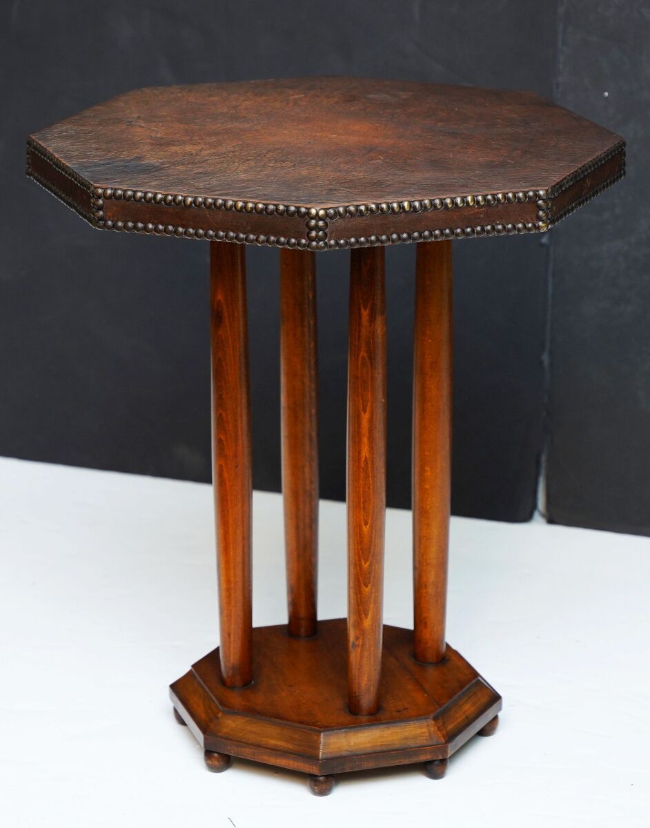 cc816_octagonal_bistro_table_16