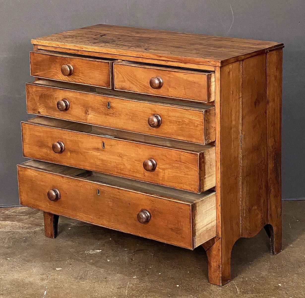 cc858a_georgian_cherrywood_chest_of_drawers_18_copy