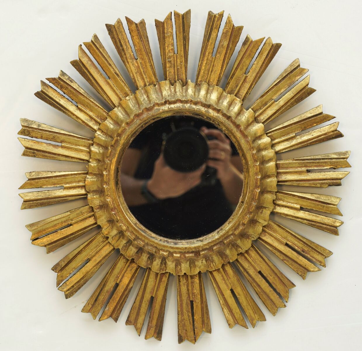 dd106_main_2_starbust_mirror__l_e_a_d