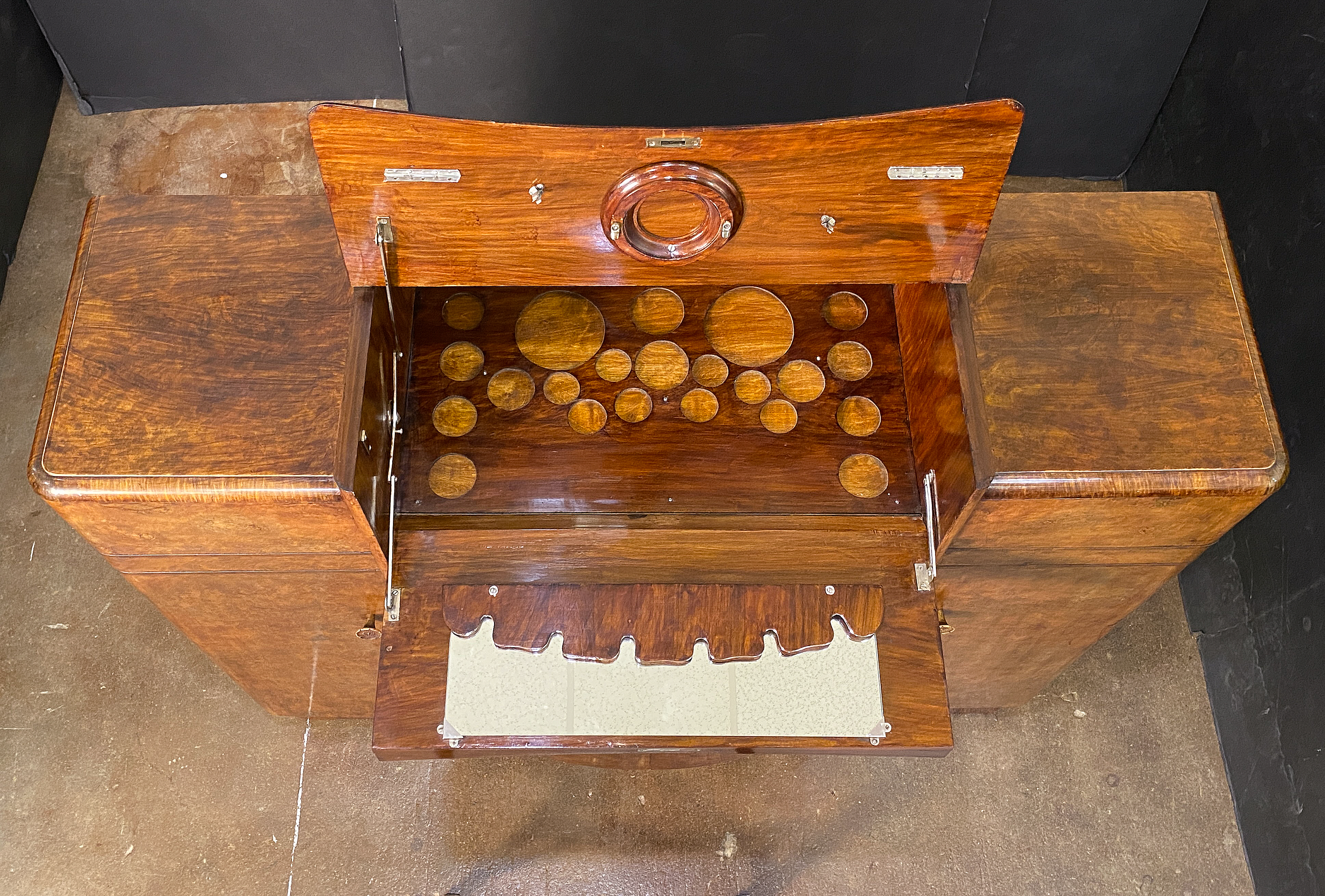 dd125_art_deco_cocktail_bar_72