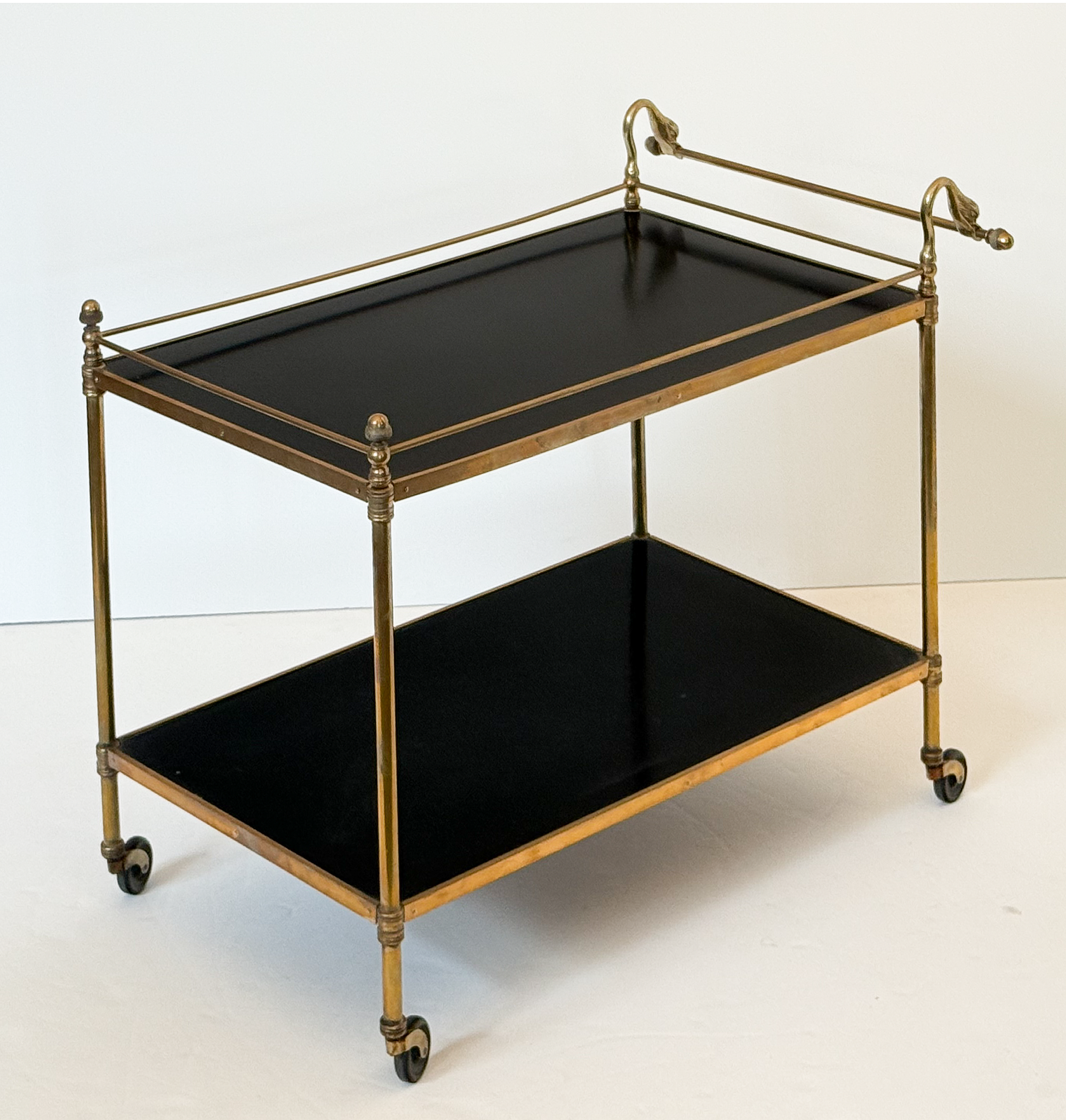 dd136_bar_cart_with_swan_handle_03