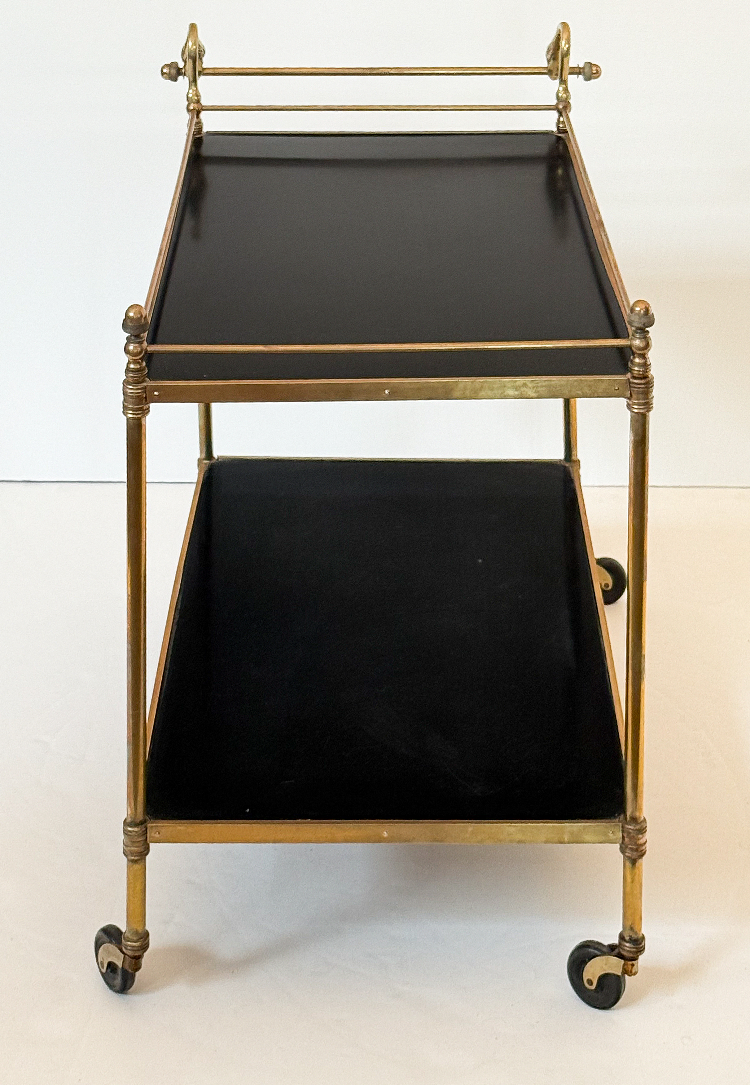 dd136_bar_cart_with_swan_handle_04