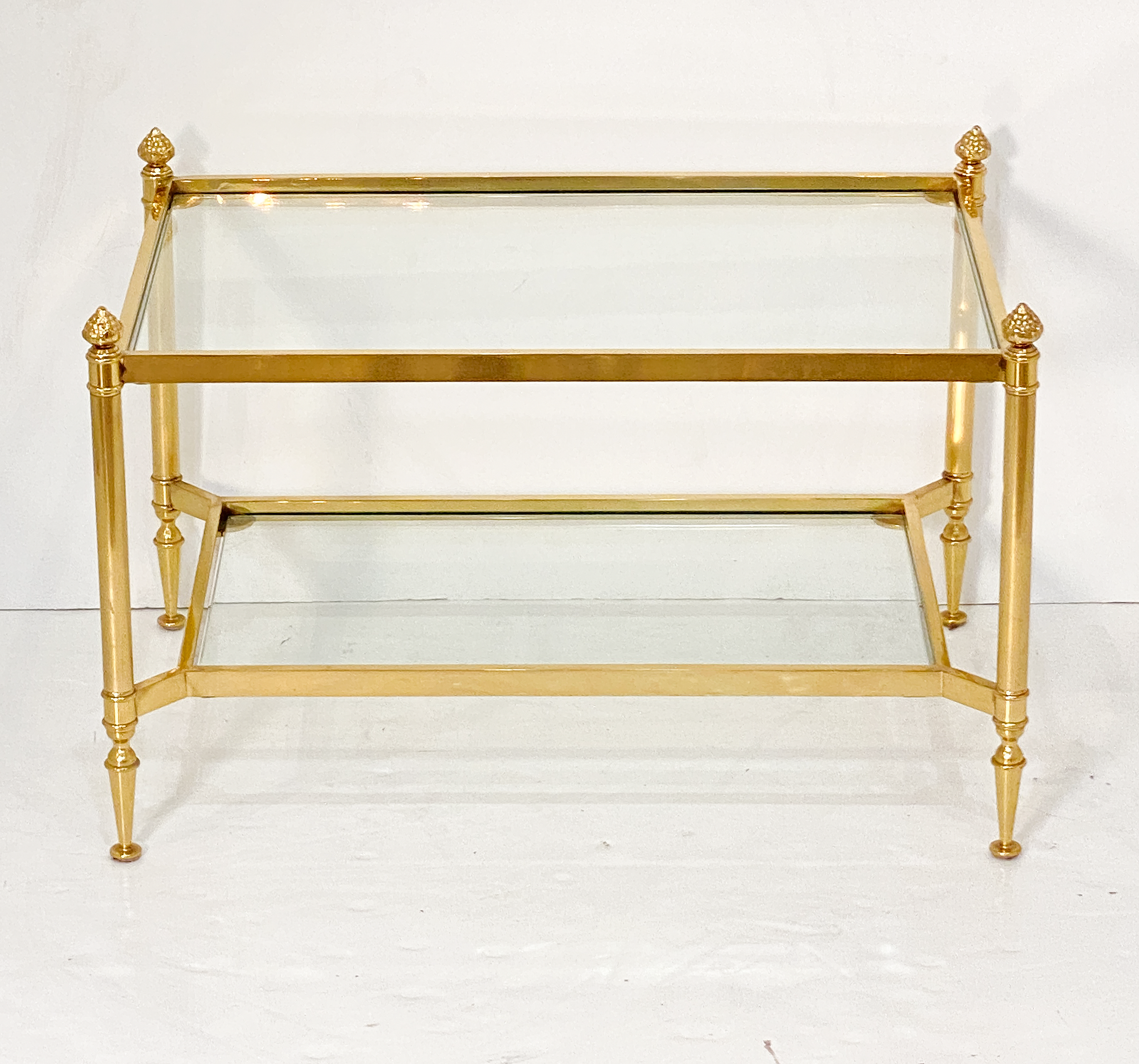 dd192_coffee_table_1_of_2_27