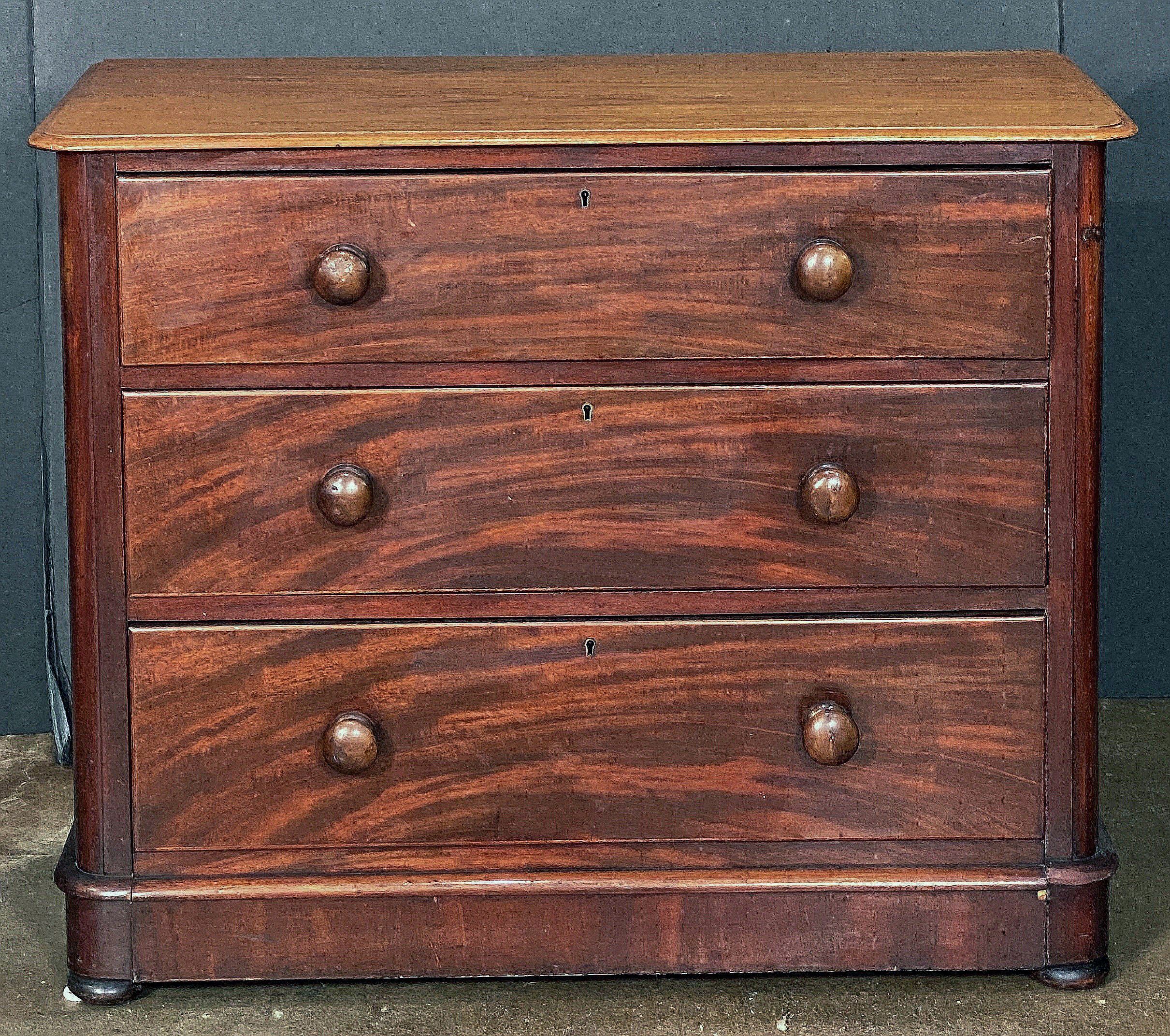 dd231_wood_chest_26_copy