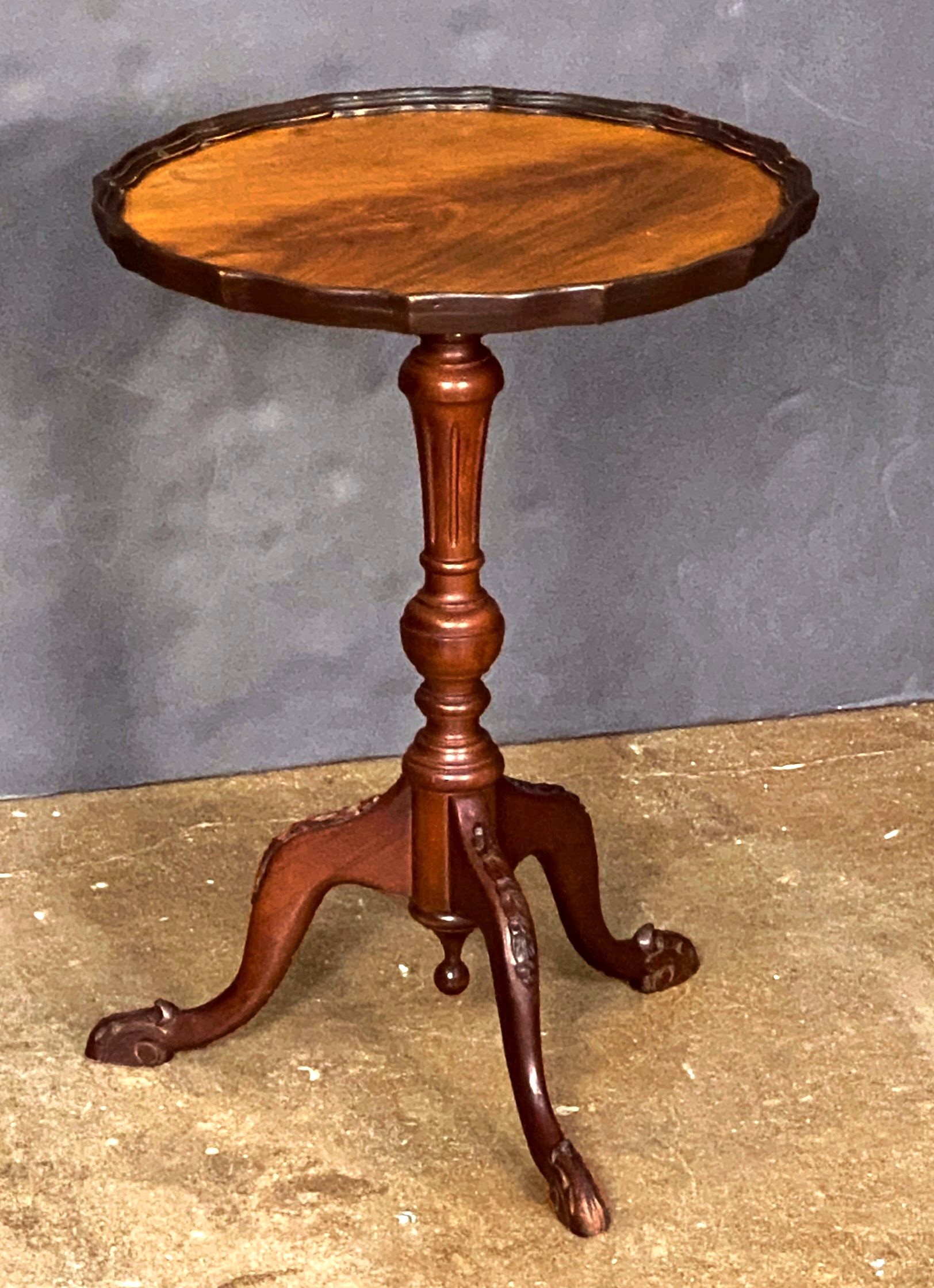 dd253_english_mahogany_wine_table_7