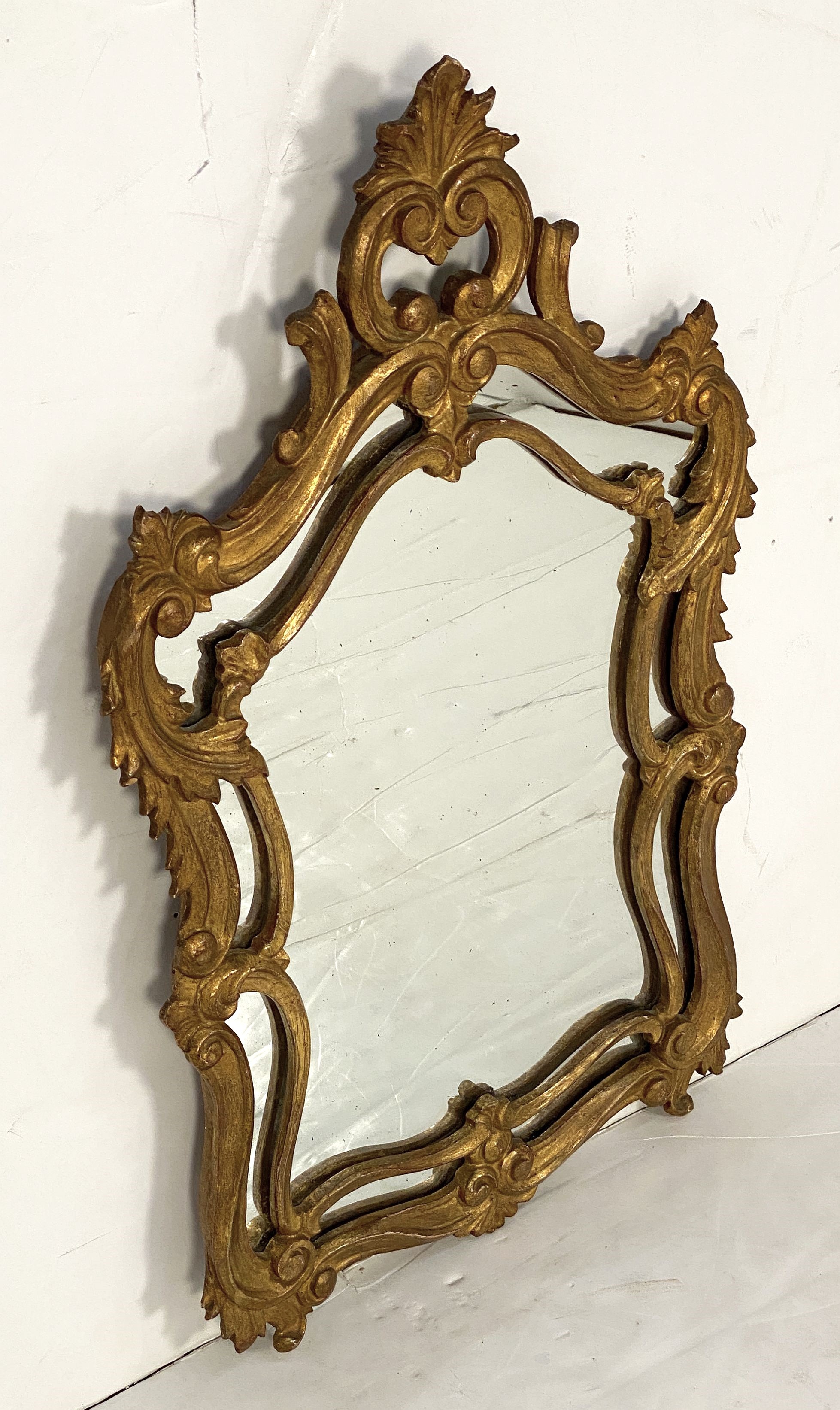 dd275_pierce_carved_mirror_3