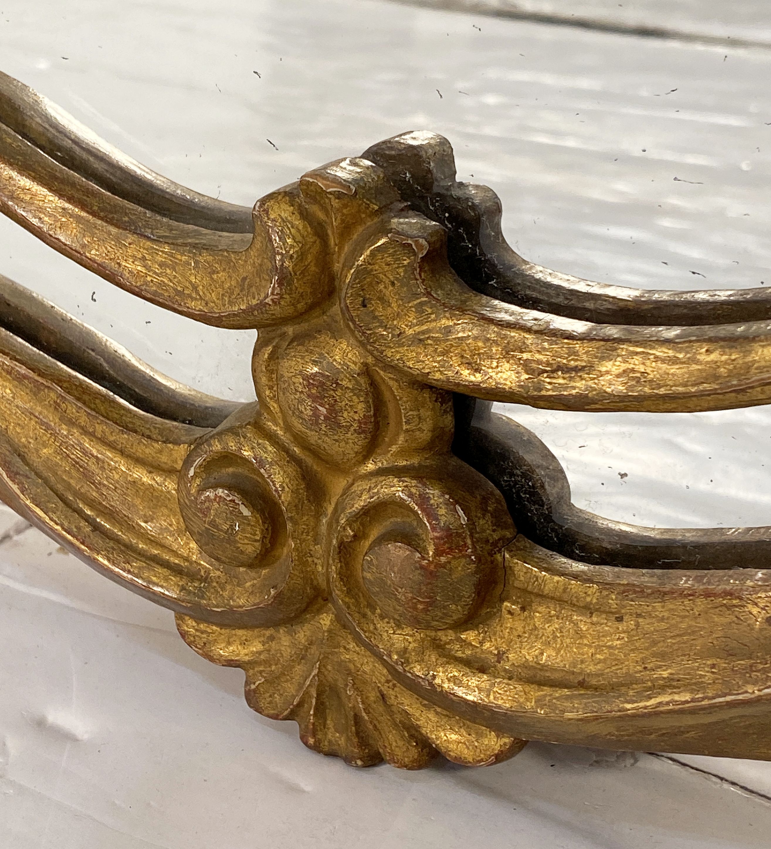 dd275_pierce_carved_mirror_8