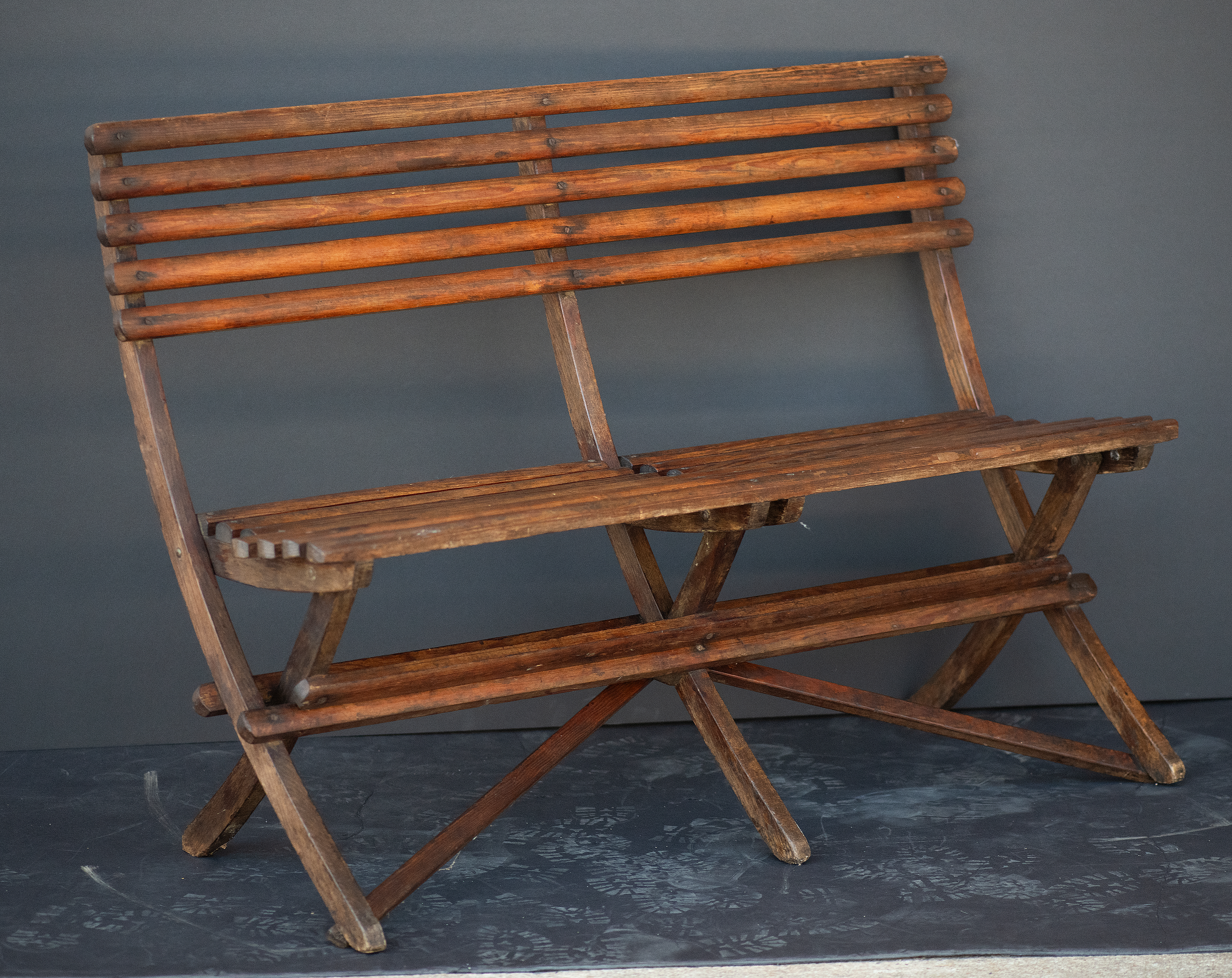 dd316_french_folding_bench_003