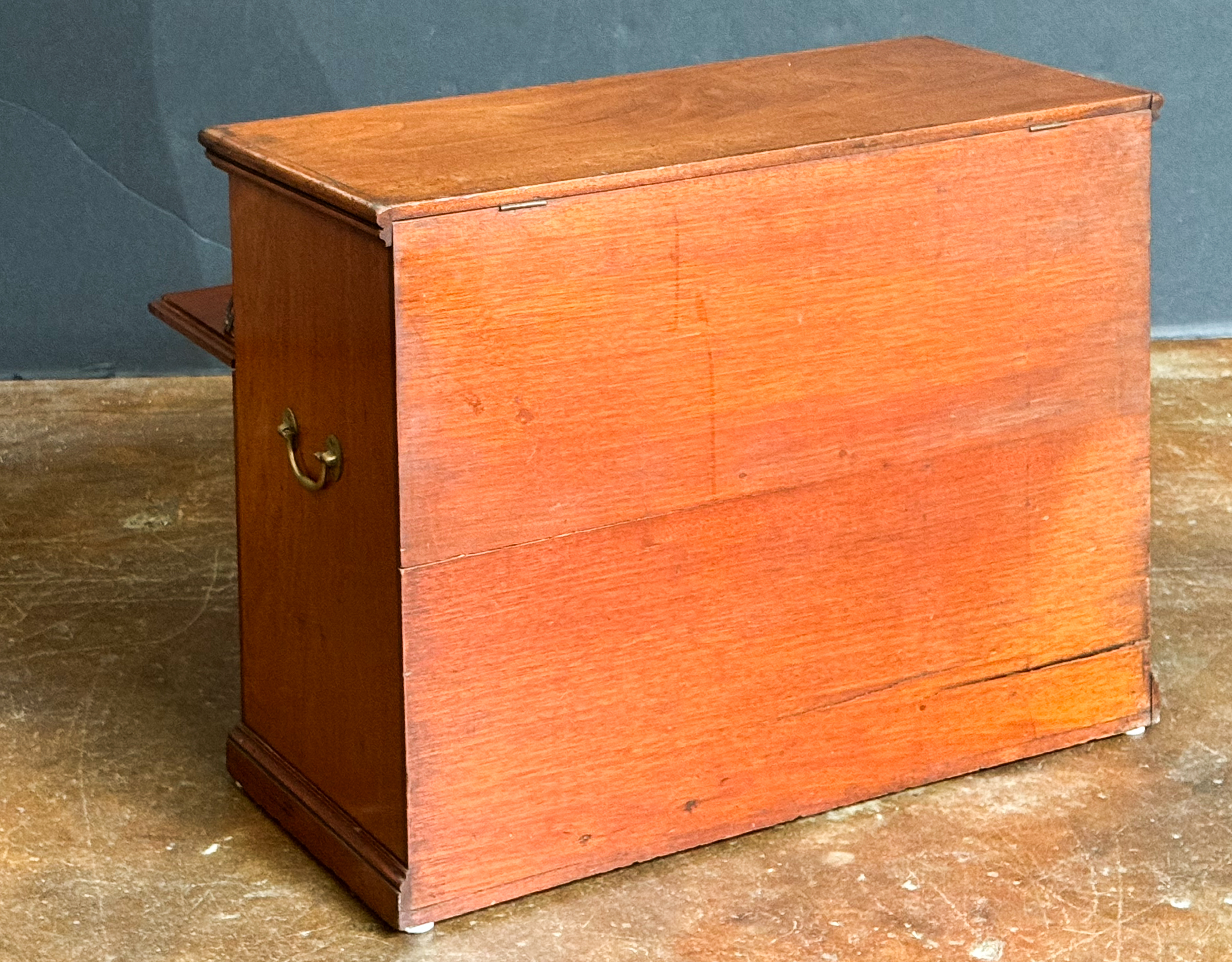 dd386_wood_chest_005