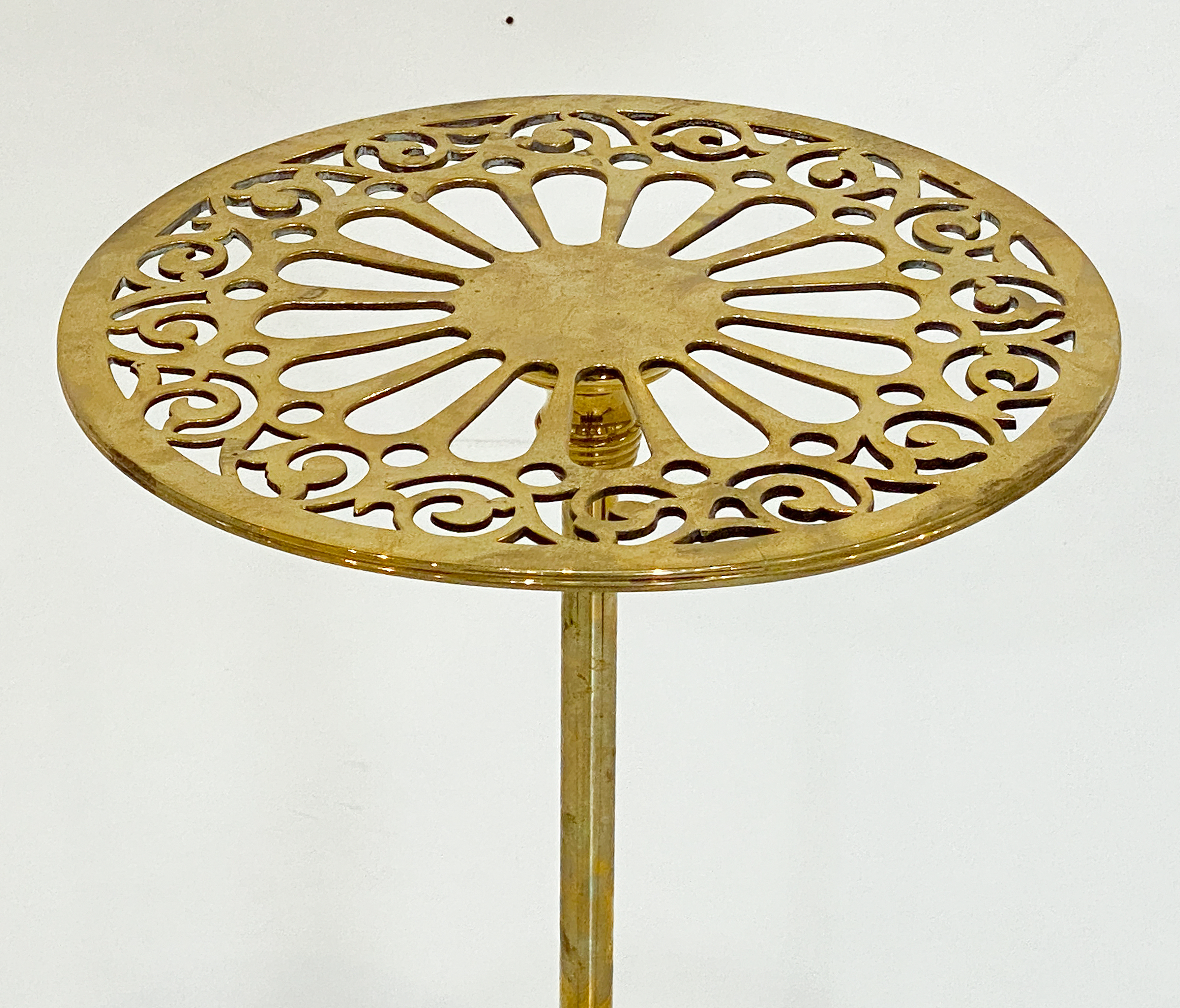 dd398_tall_brass_table_pr_planter_stand_19