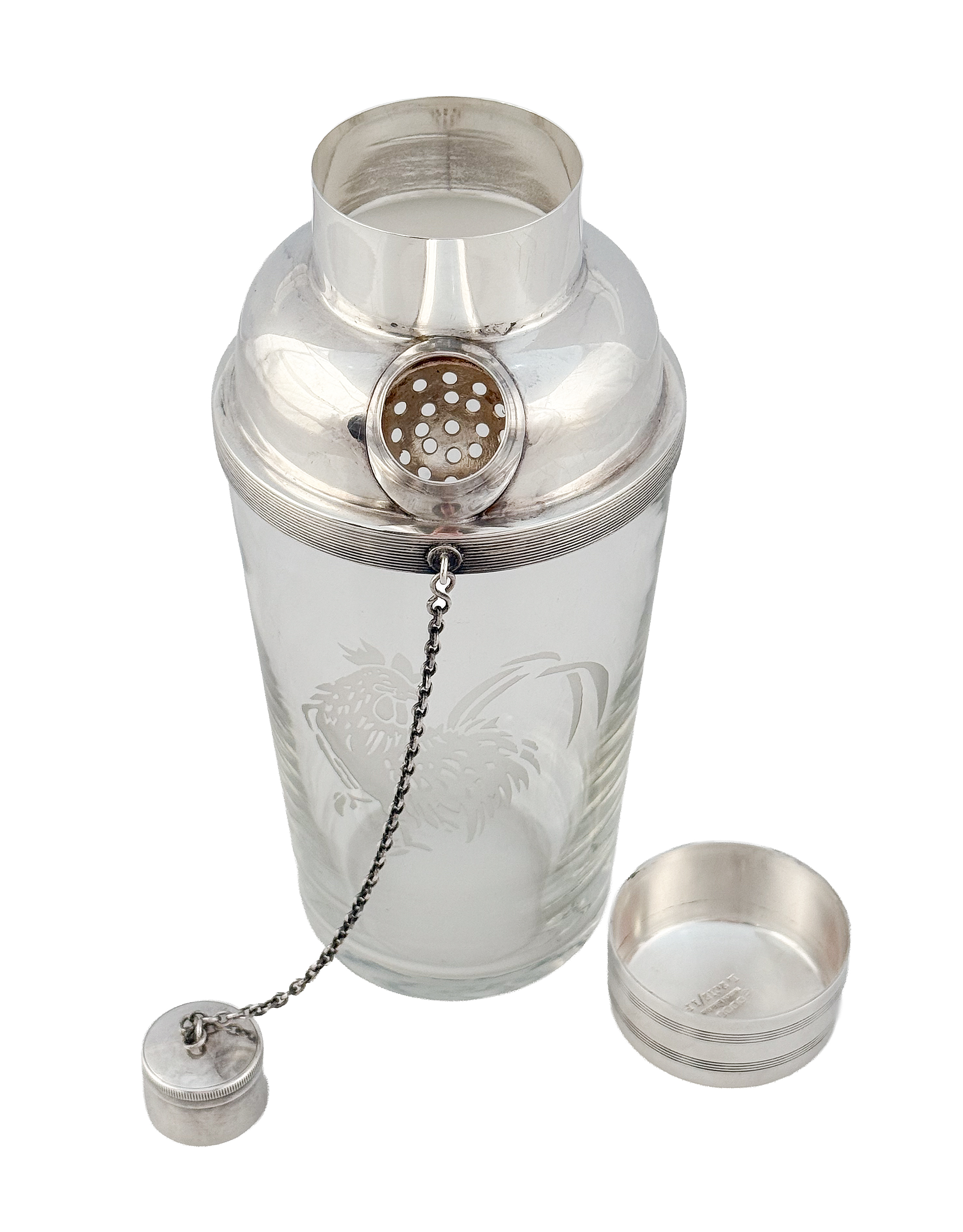 dd706_cockerel_shaker_w_spout_03