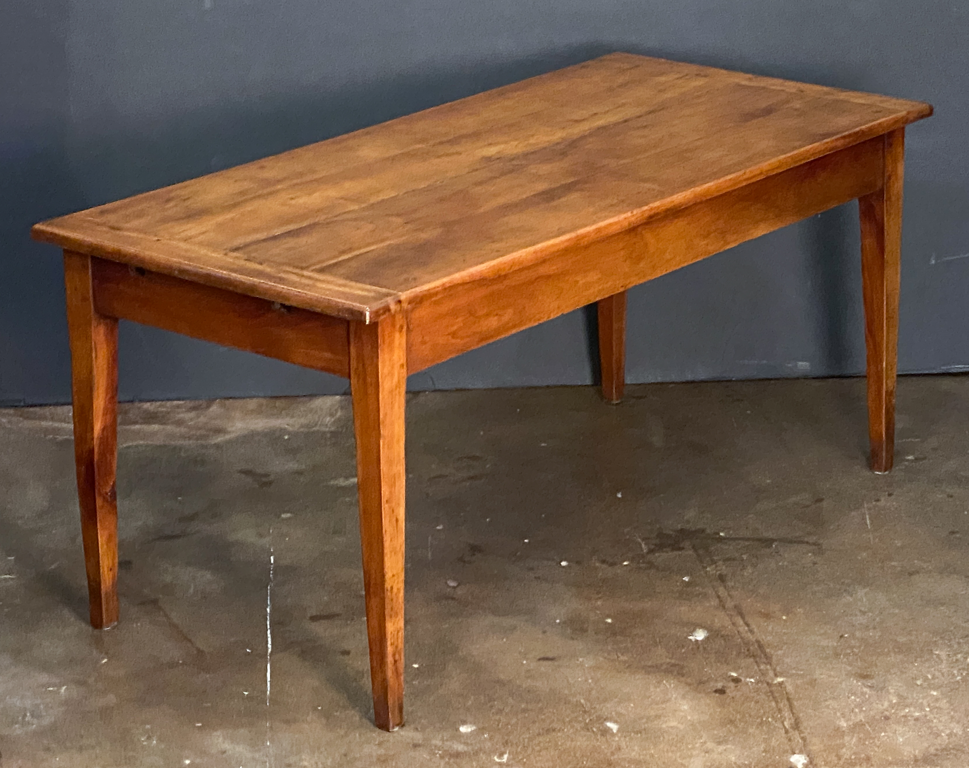 dd766_dinner_table_07