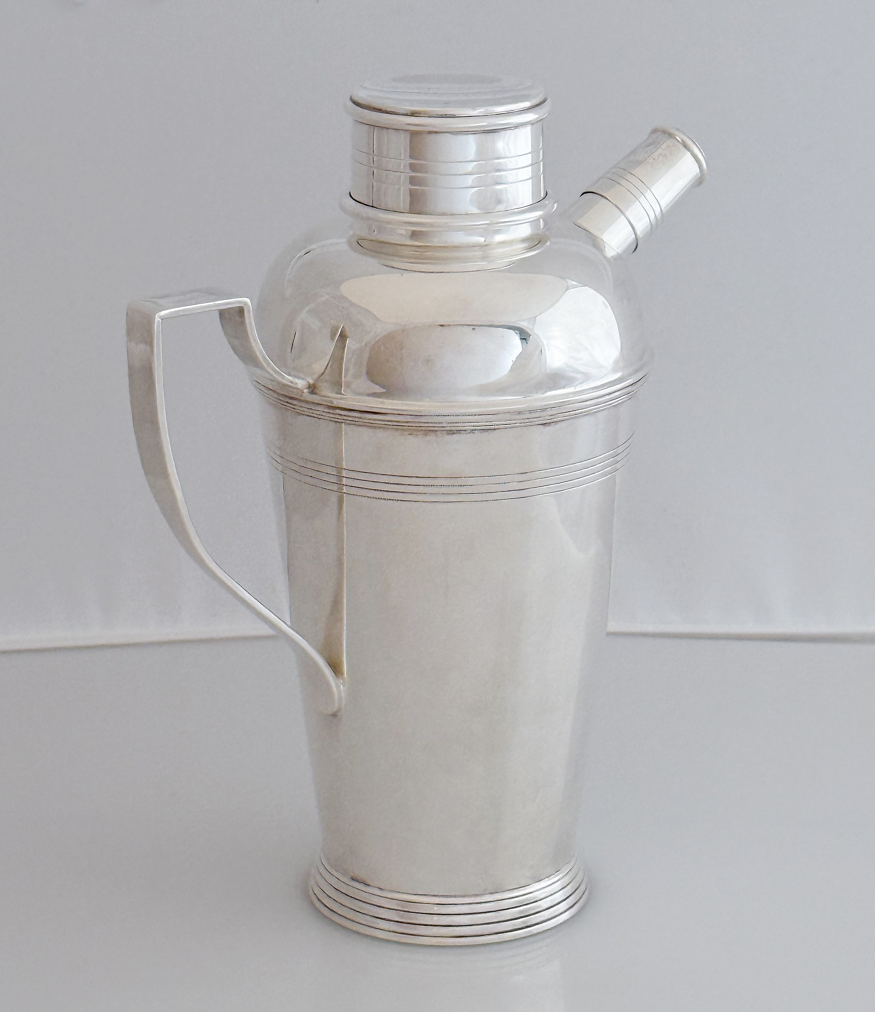 dd794_art_deco_martini_shaker_20