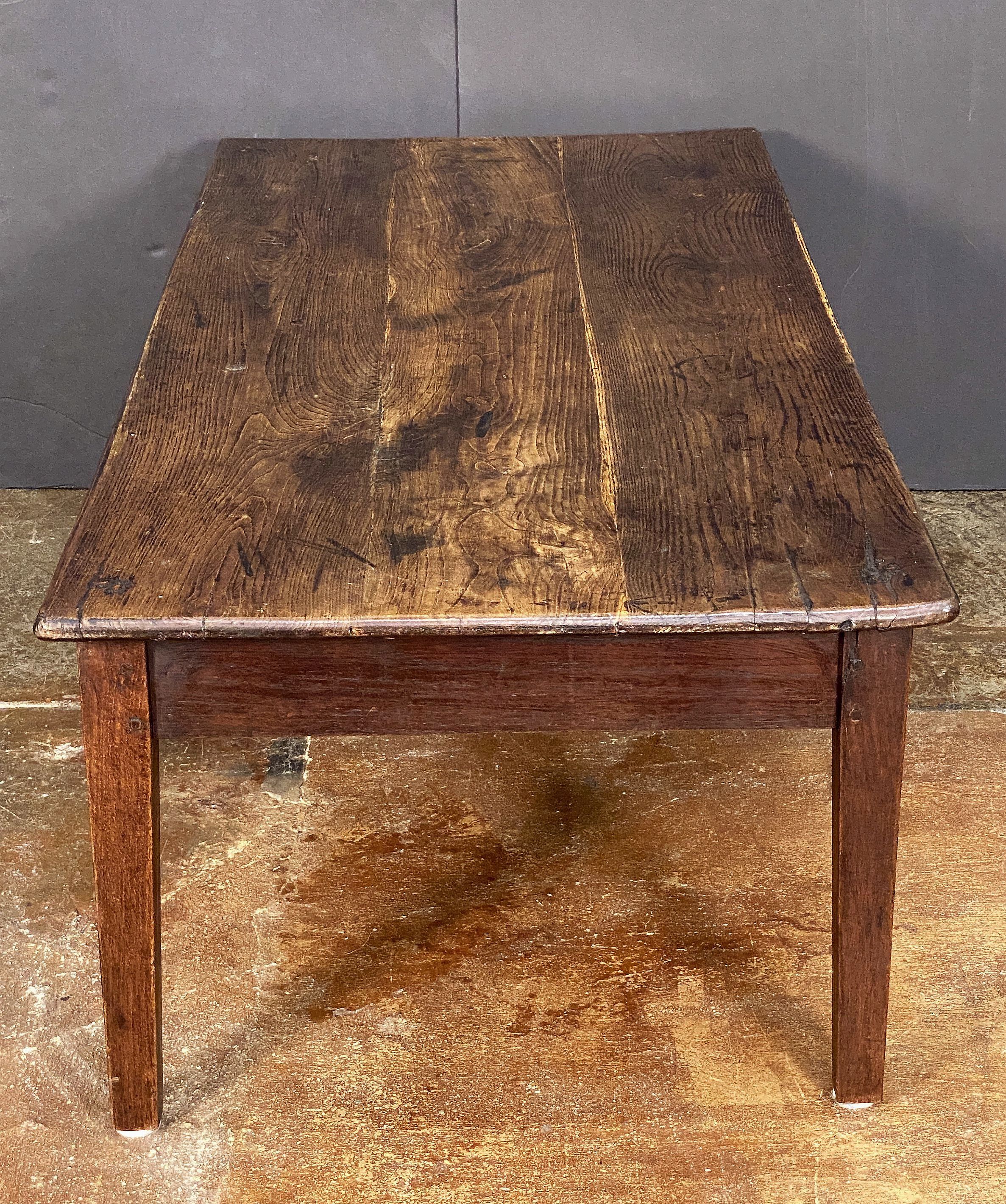 ee009_low_oak_farm_table_25