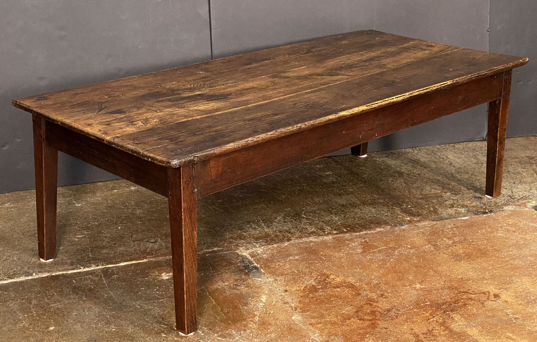 ee009_low_oak_farm_table_l_e_a_d