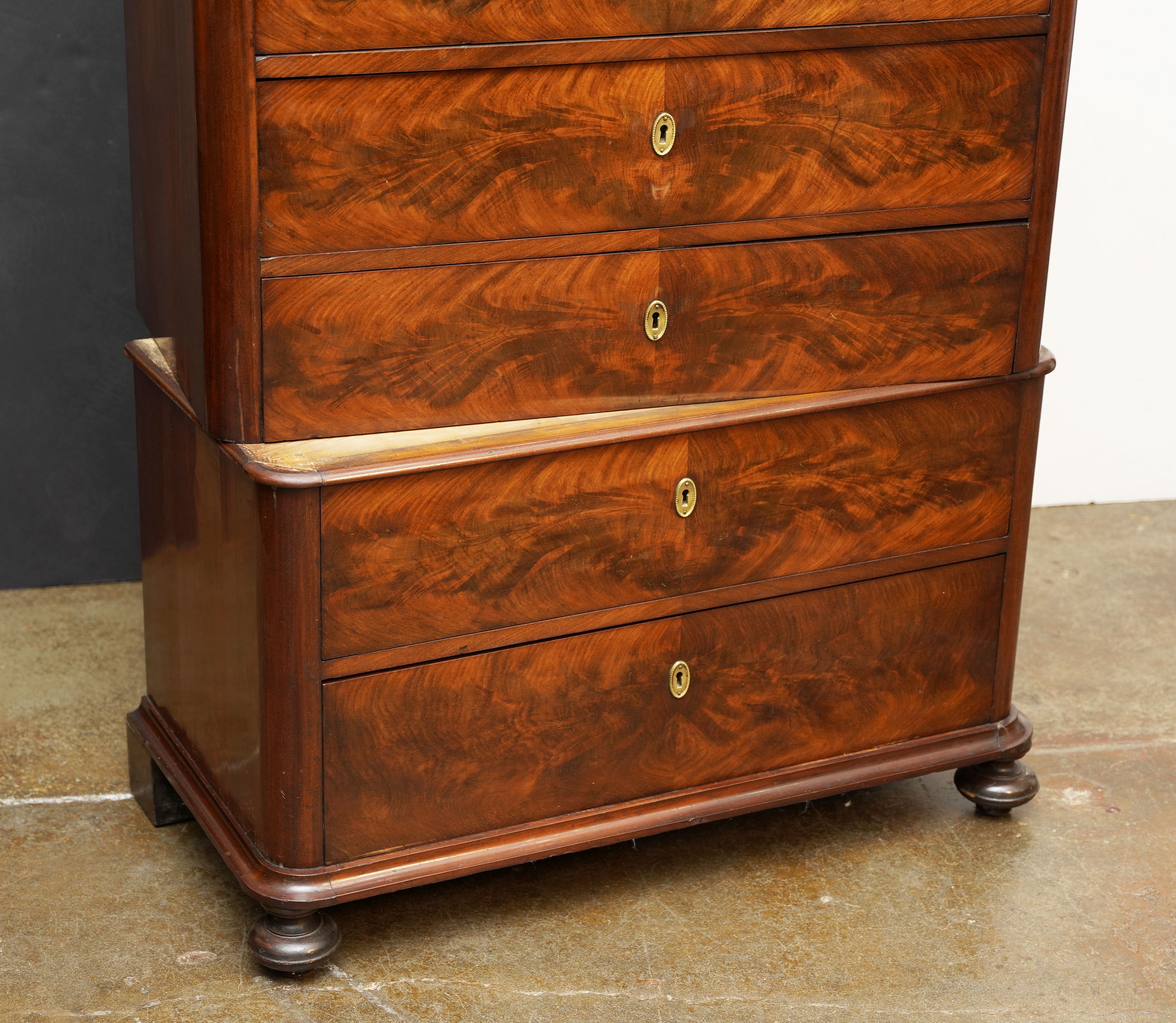 ee047_antique_century_tall_mahogany_chest_55