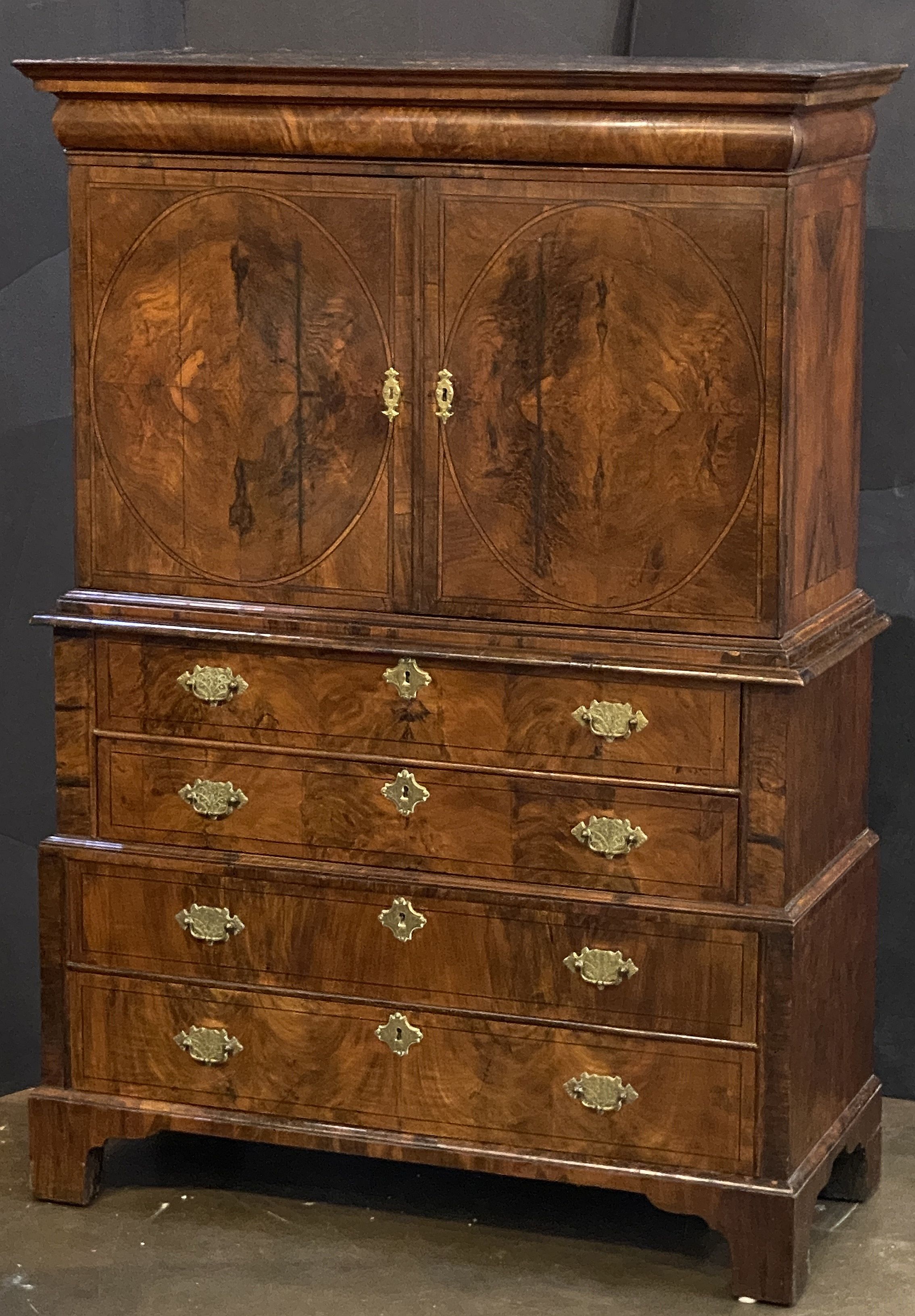 ee123_walnut_cabinet_on_chest_58_copy