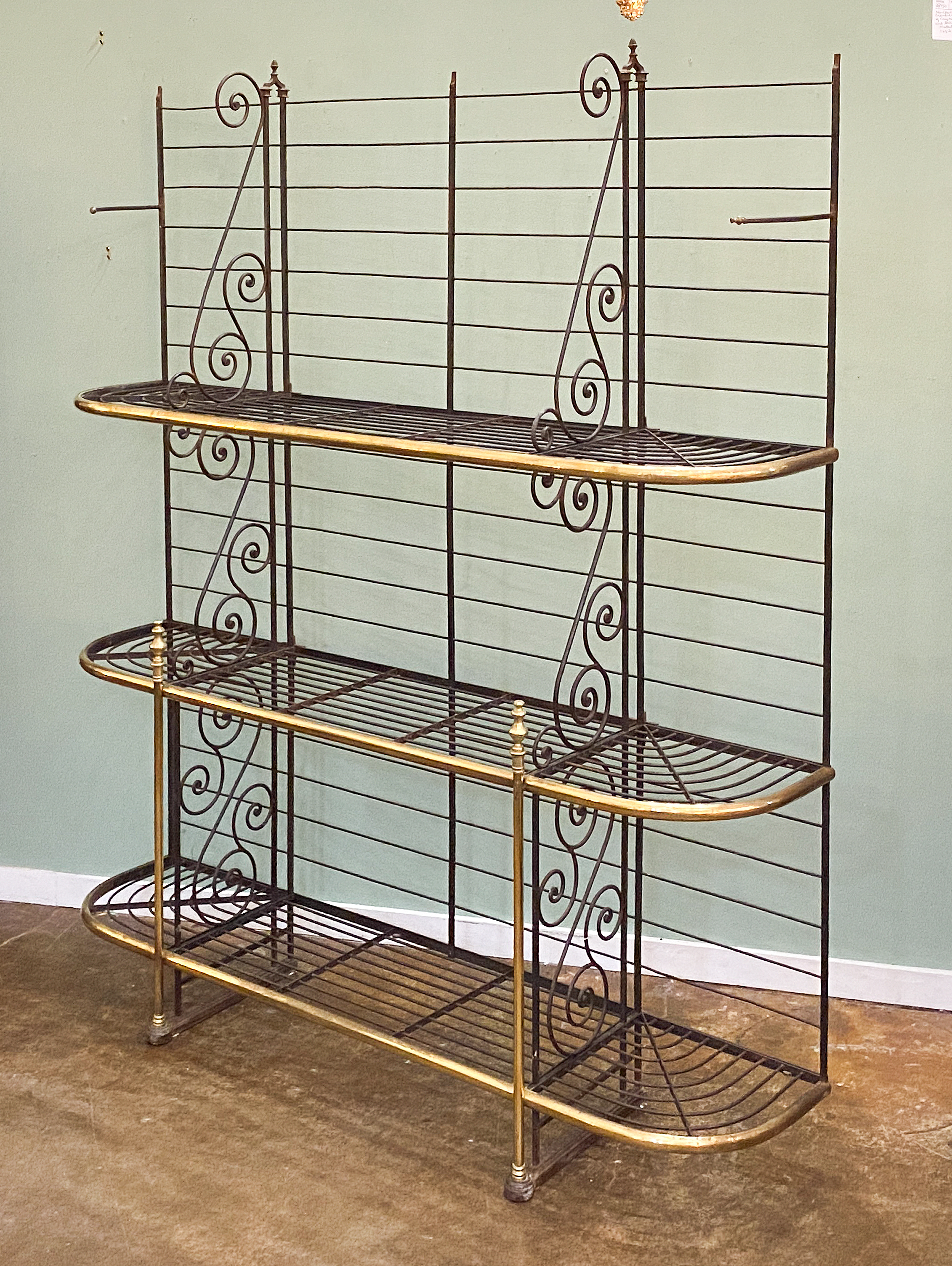 ee214_bakers_rack_36