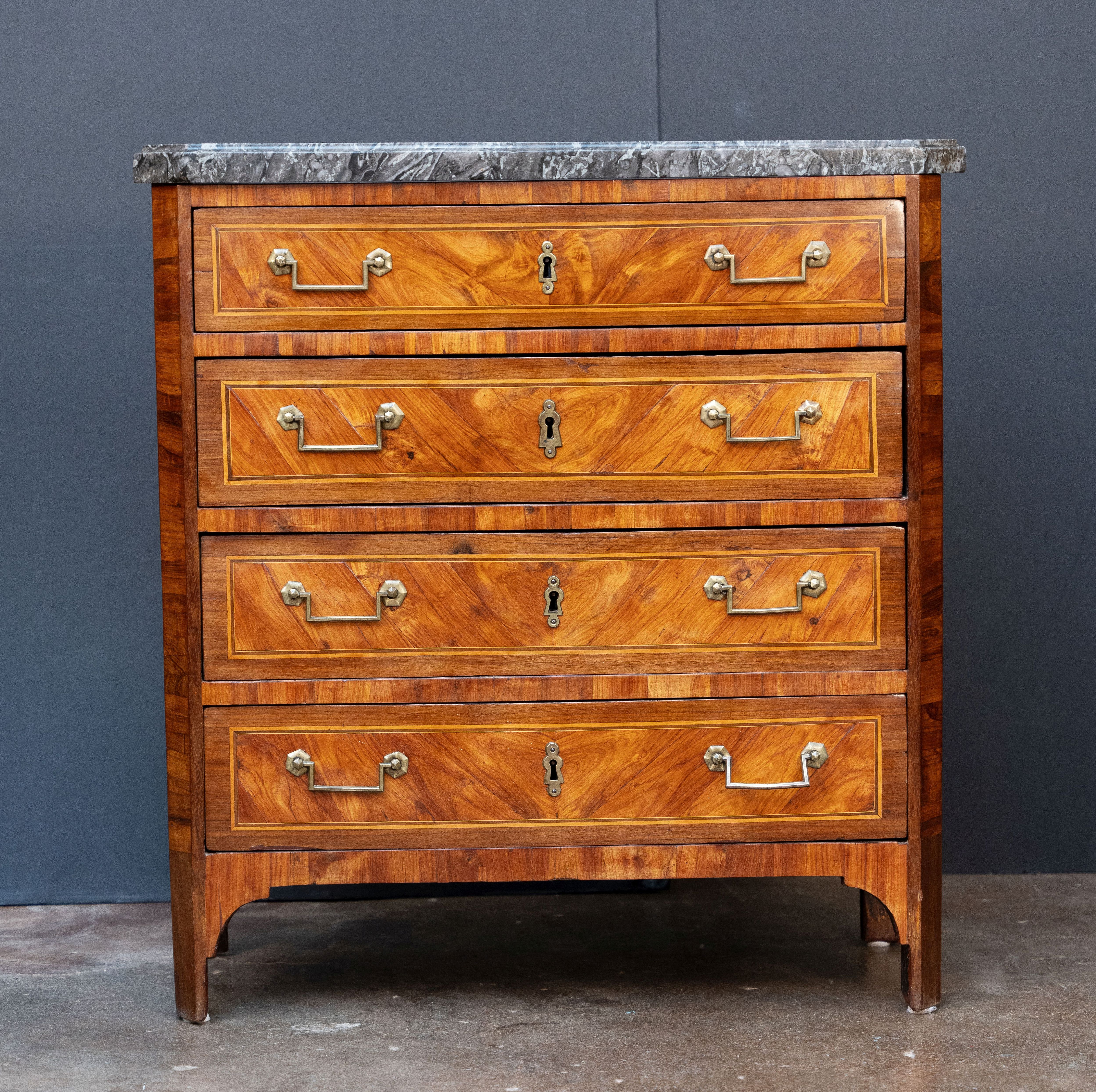 ee220_marble_top_french_chest_19_342583063