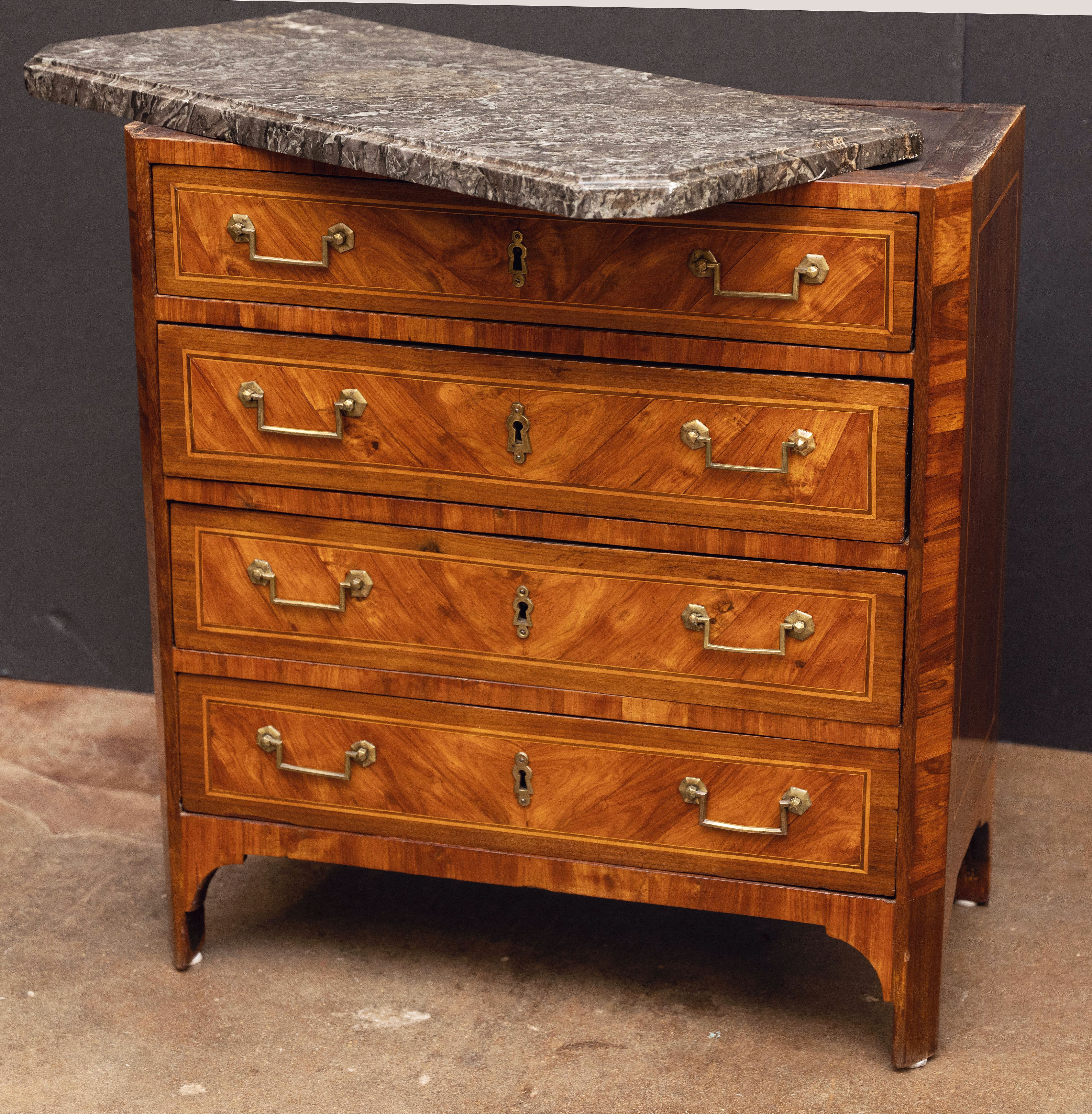 ee220_marble_top_french_chest_4_582695495