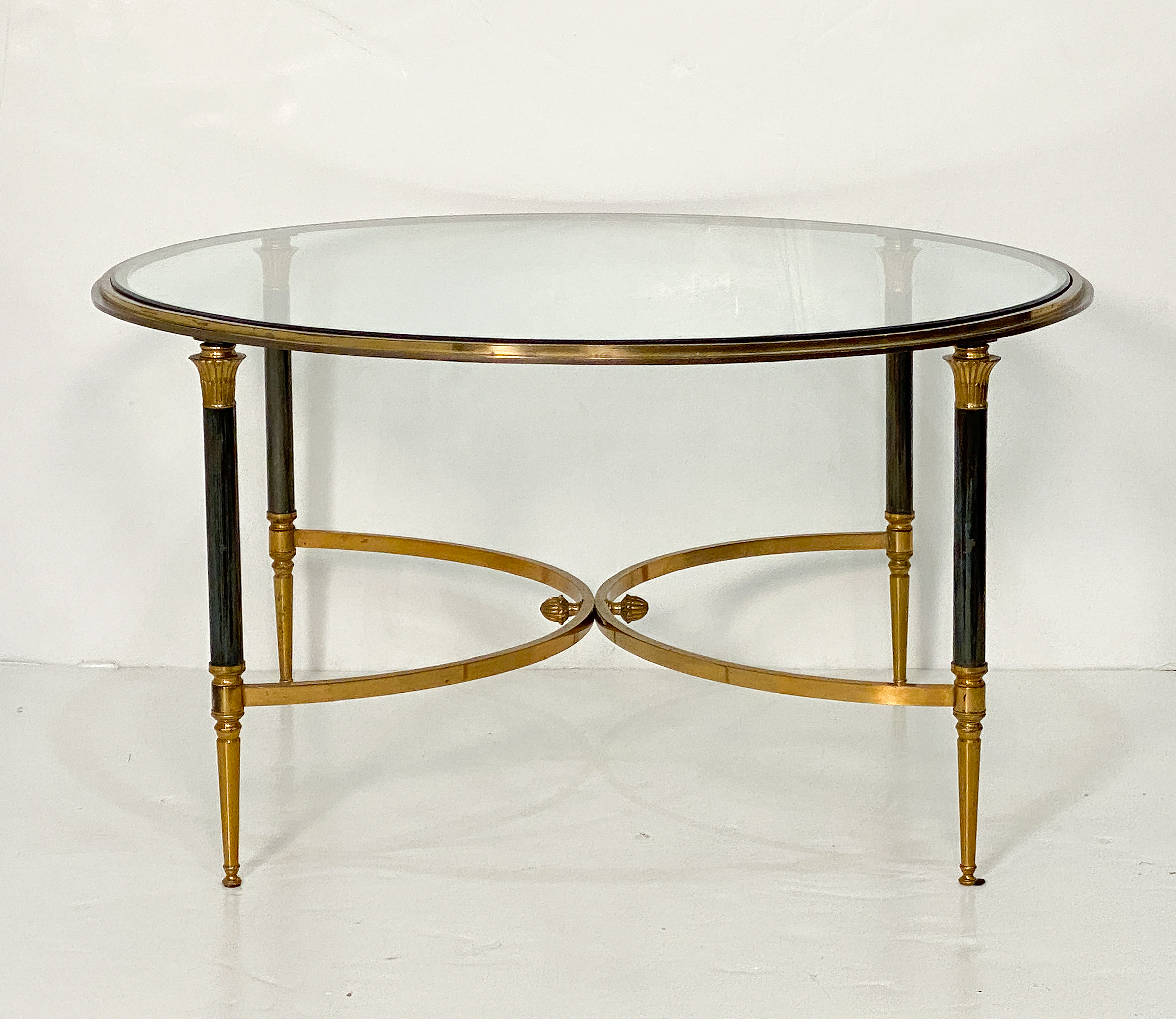 ee512_french_round_coffee_or_low_table_16