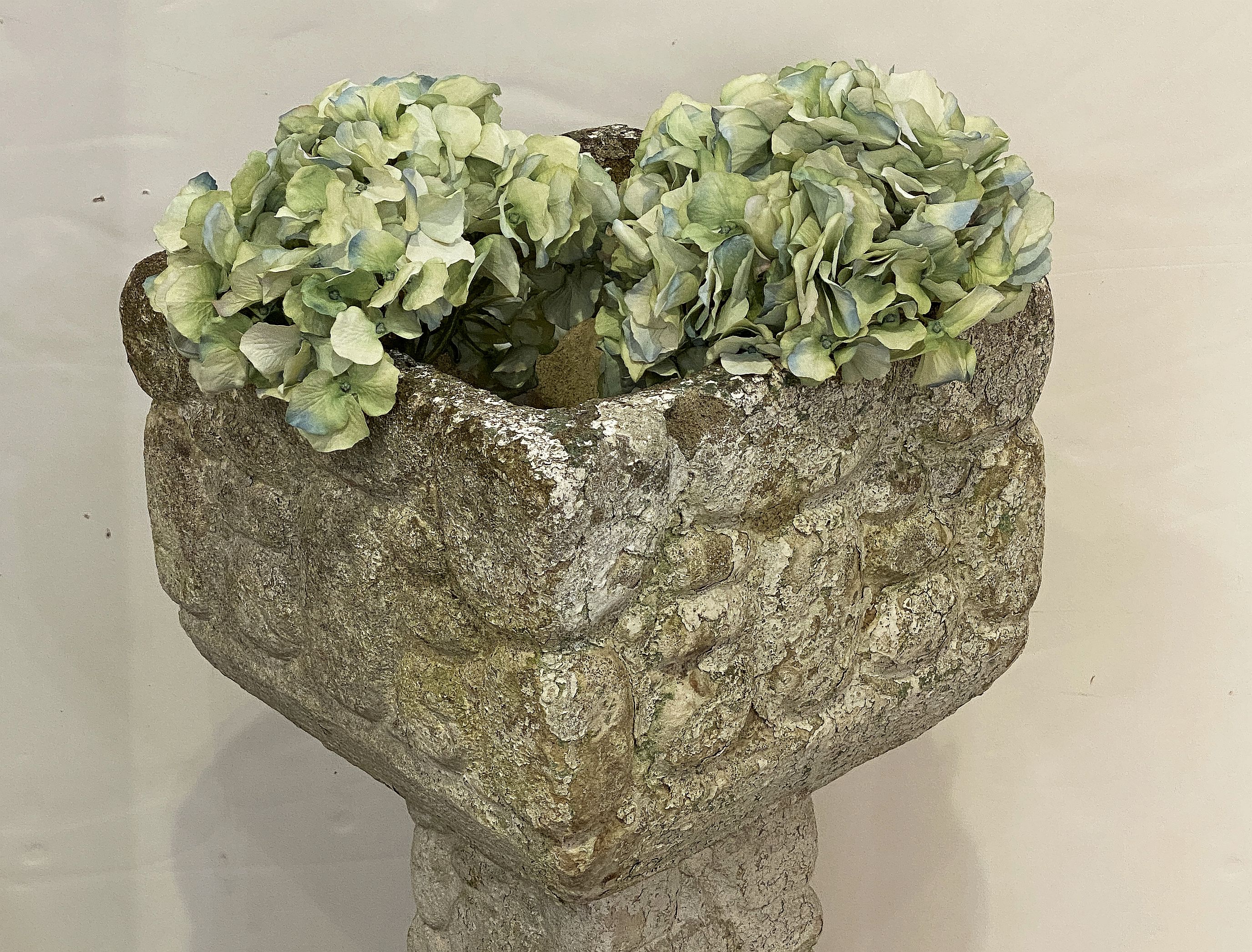 ee512_garden_stone_planter_by_phone_21