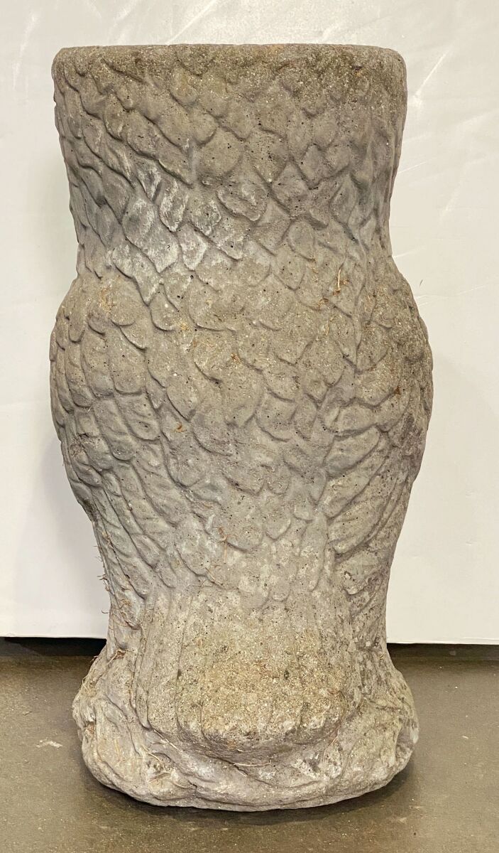 ee532_english_garden_stone_owl_planter_by_phone_15