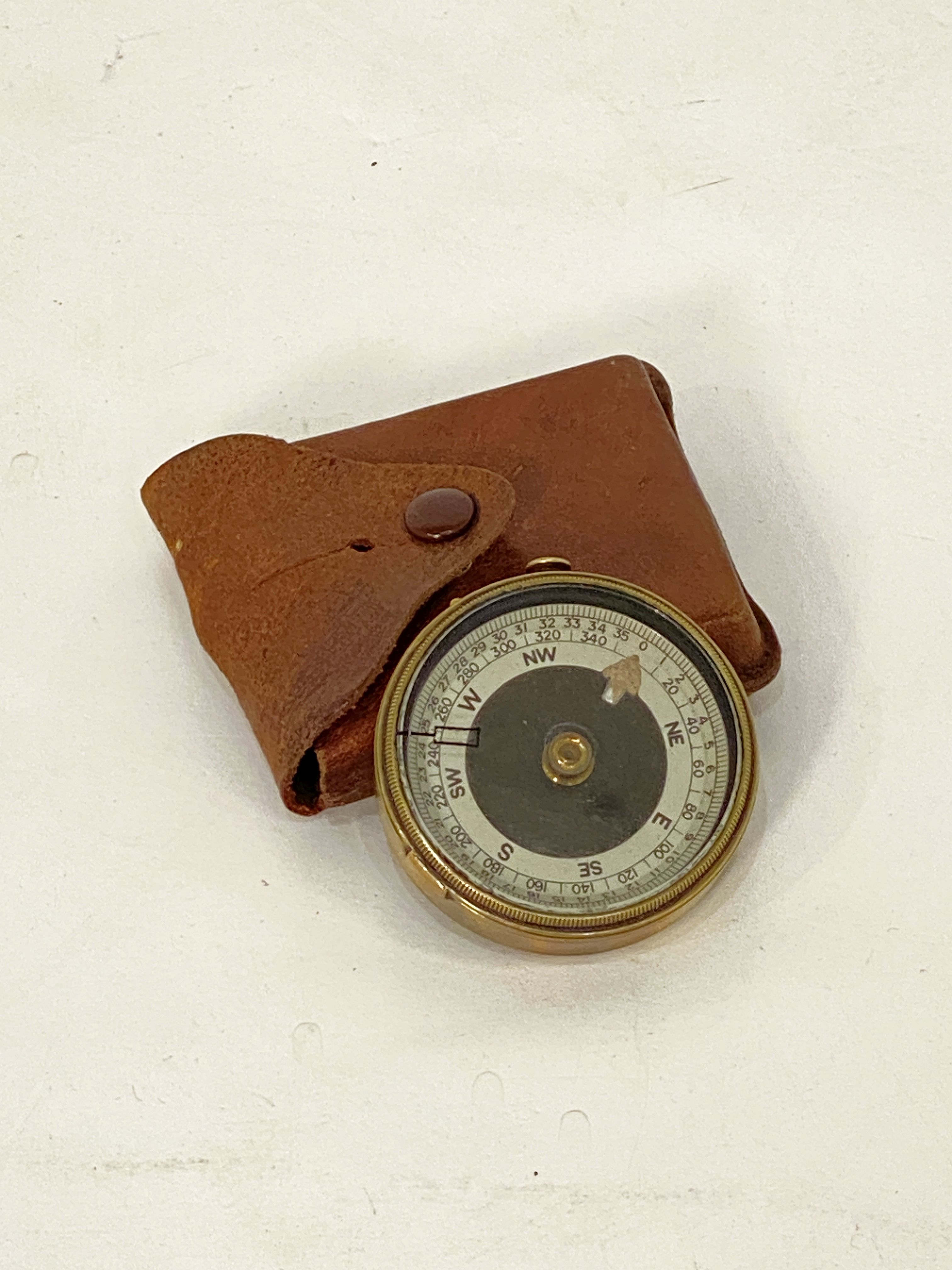 ee632_pocket_compass_6