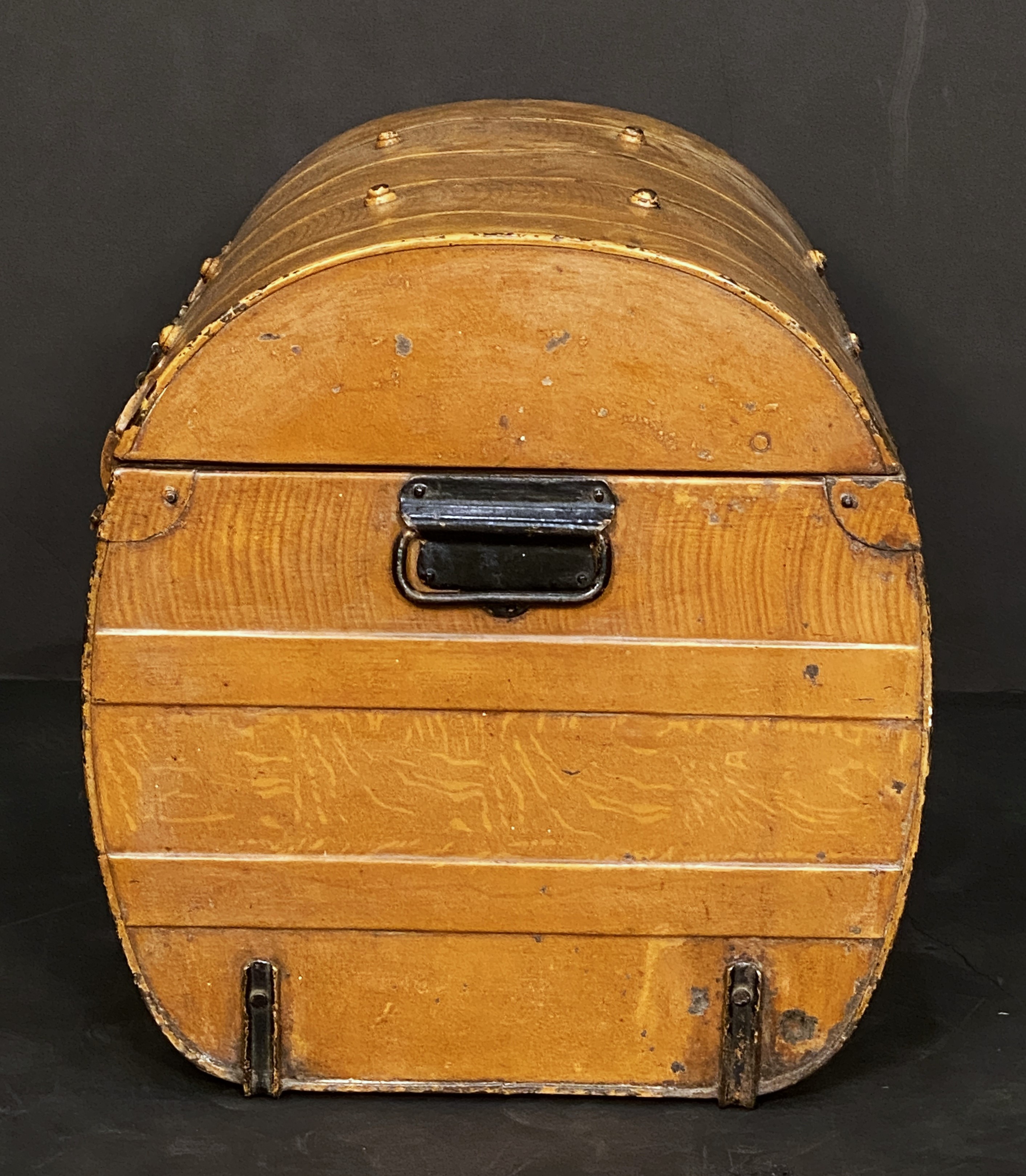 ee647_tin_trunk_26_copy
