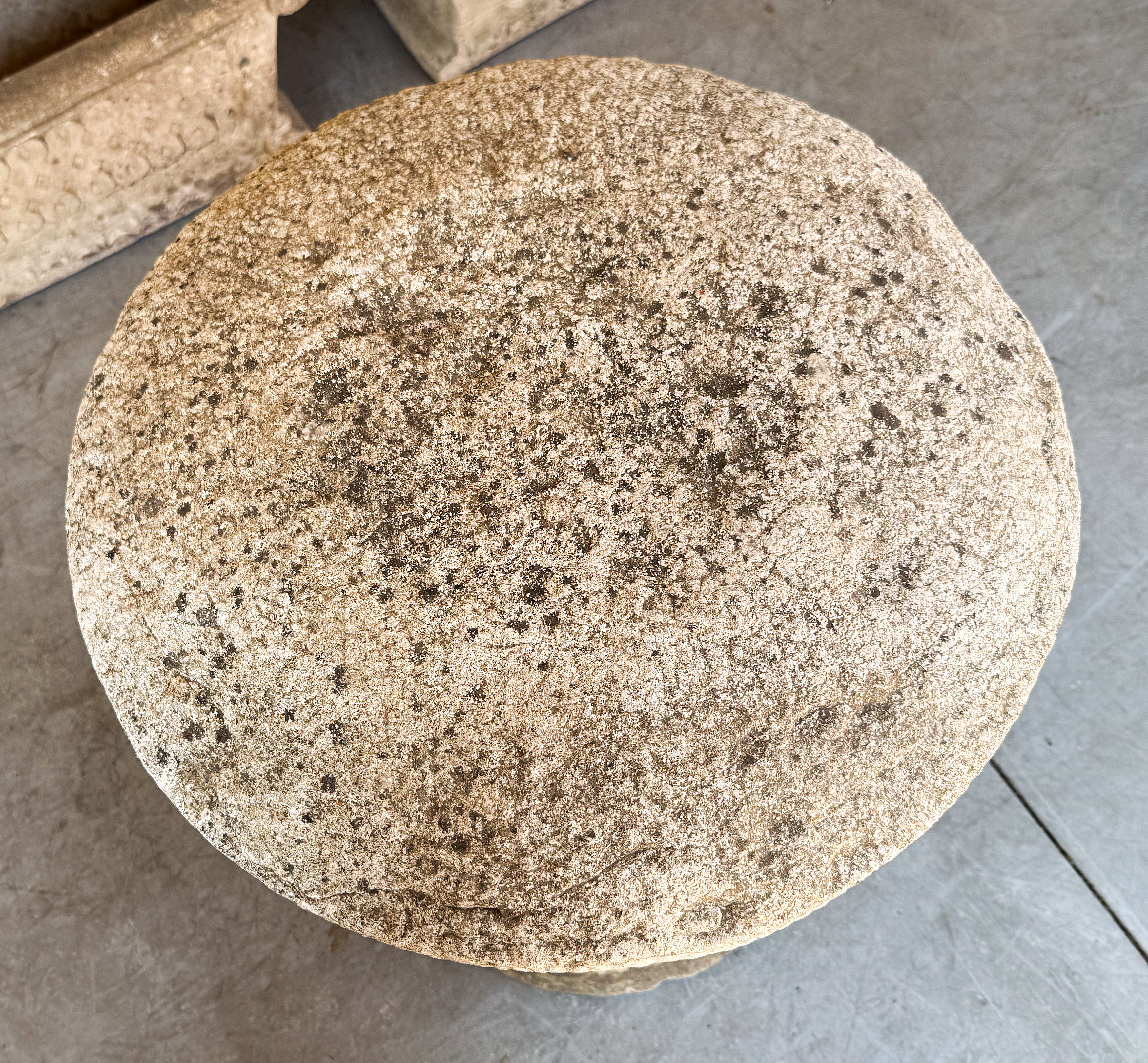 ee654_staddle_stone_010