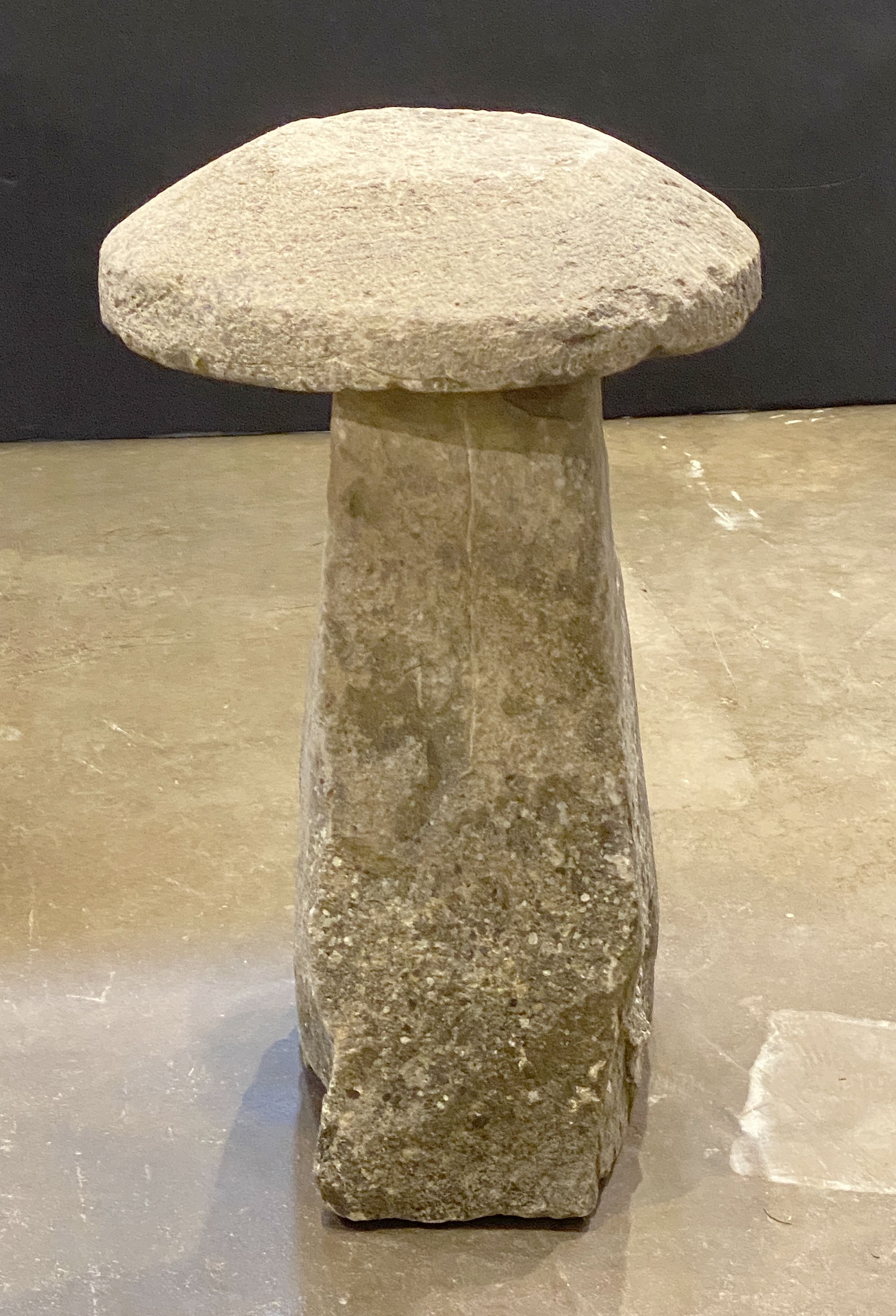 ee654_stone_steddle_a_26