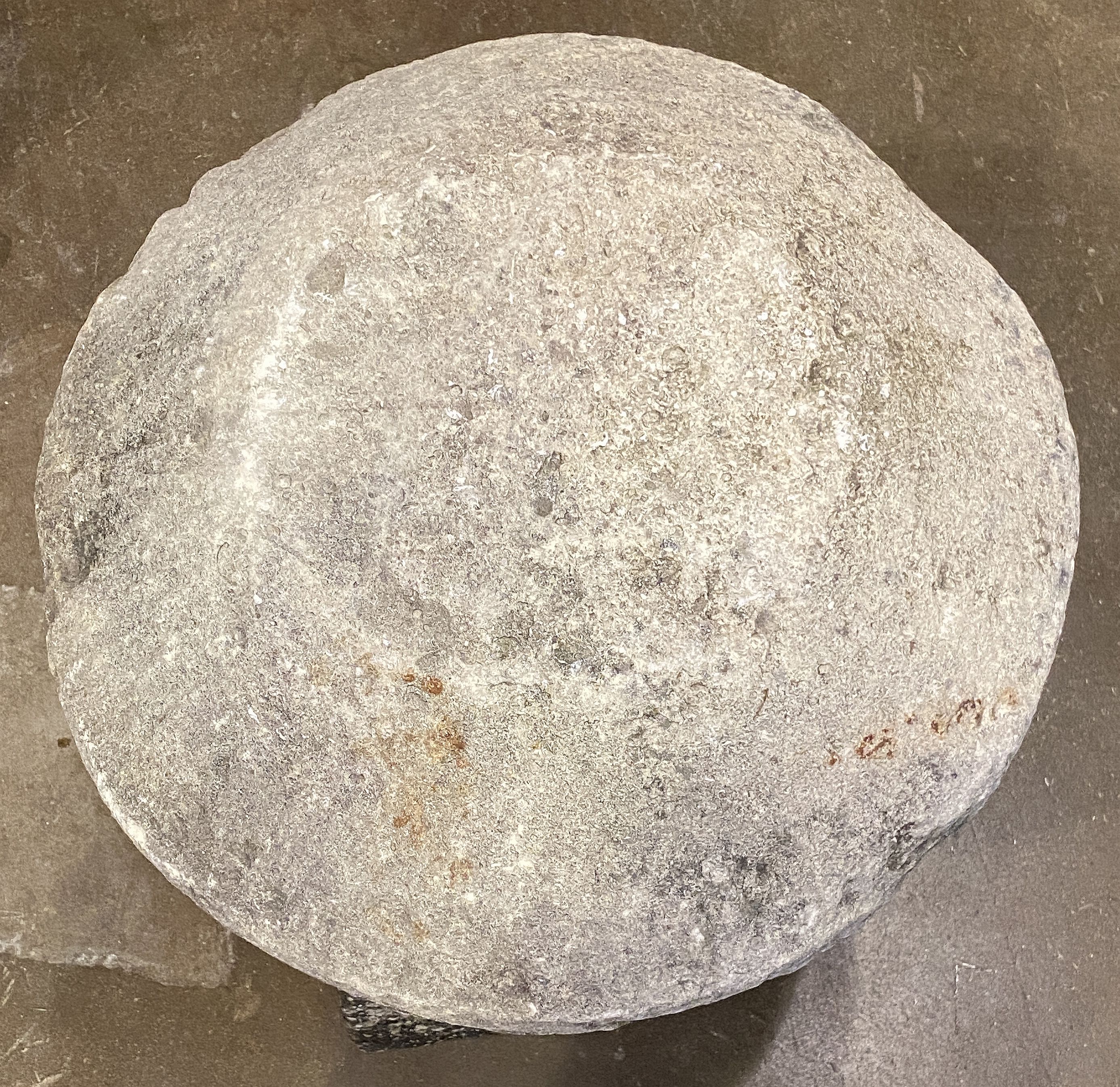 ee654_stone_steddle_a_32