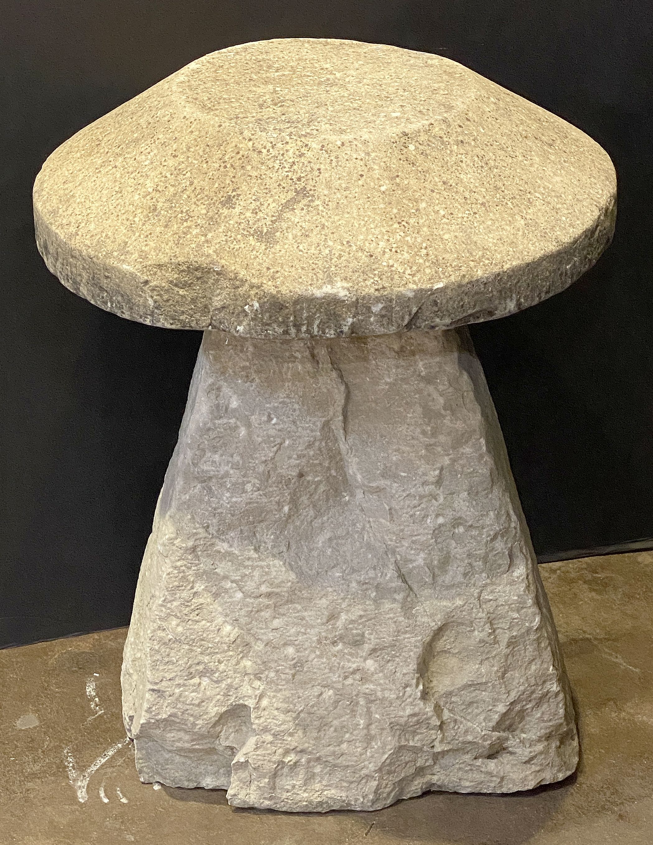 ee654_stone_steddle_m_a_i_n