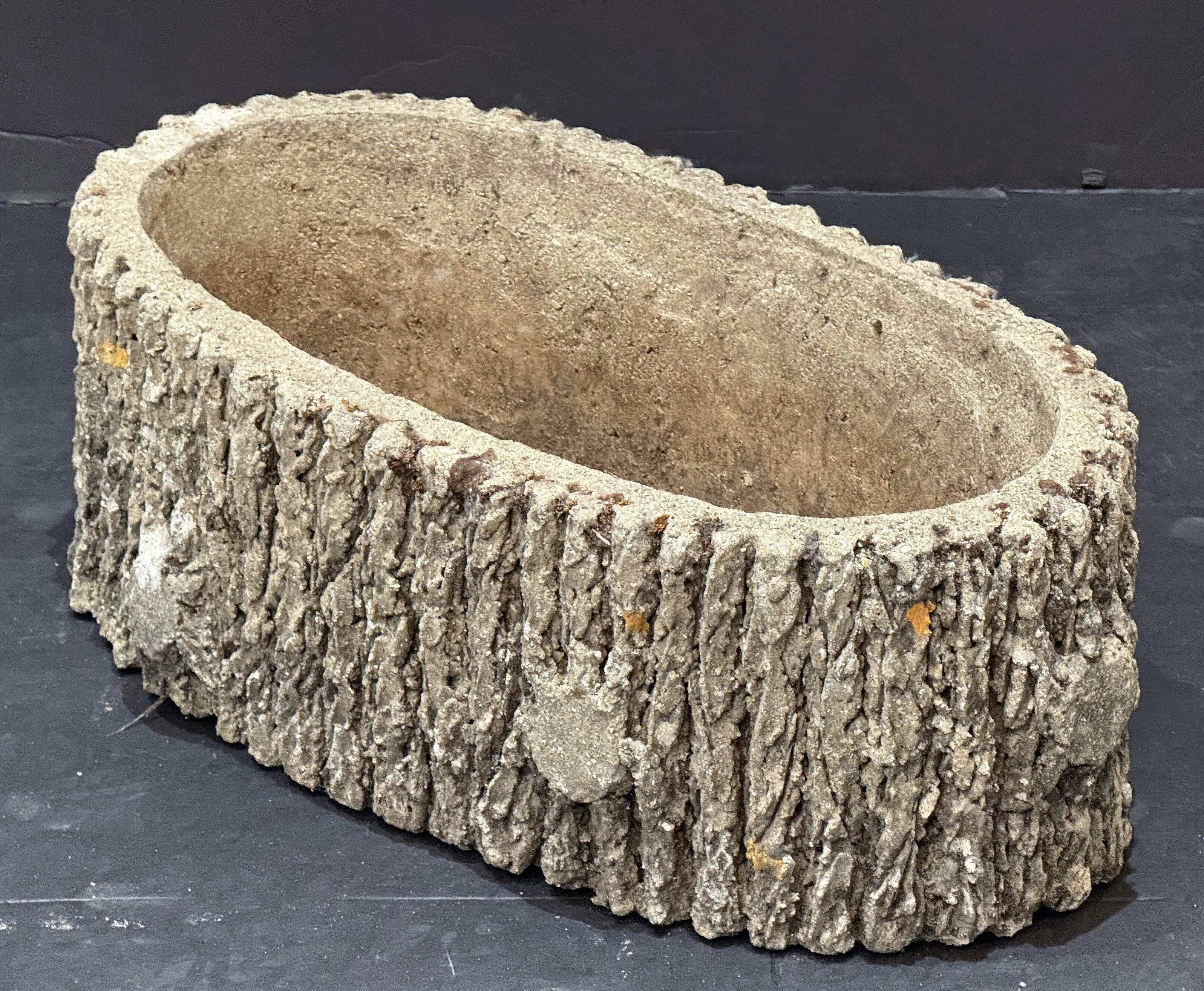 ee748-1_oval_stone_planter_5_copy