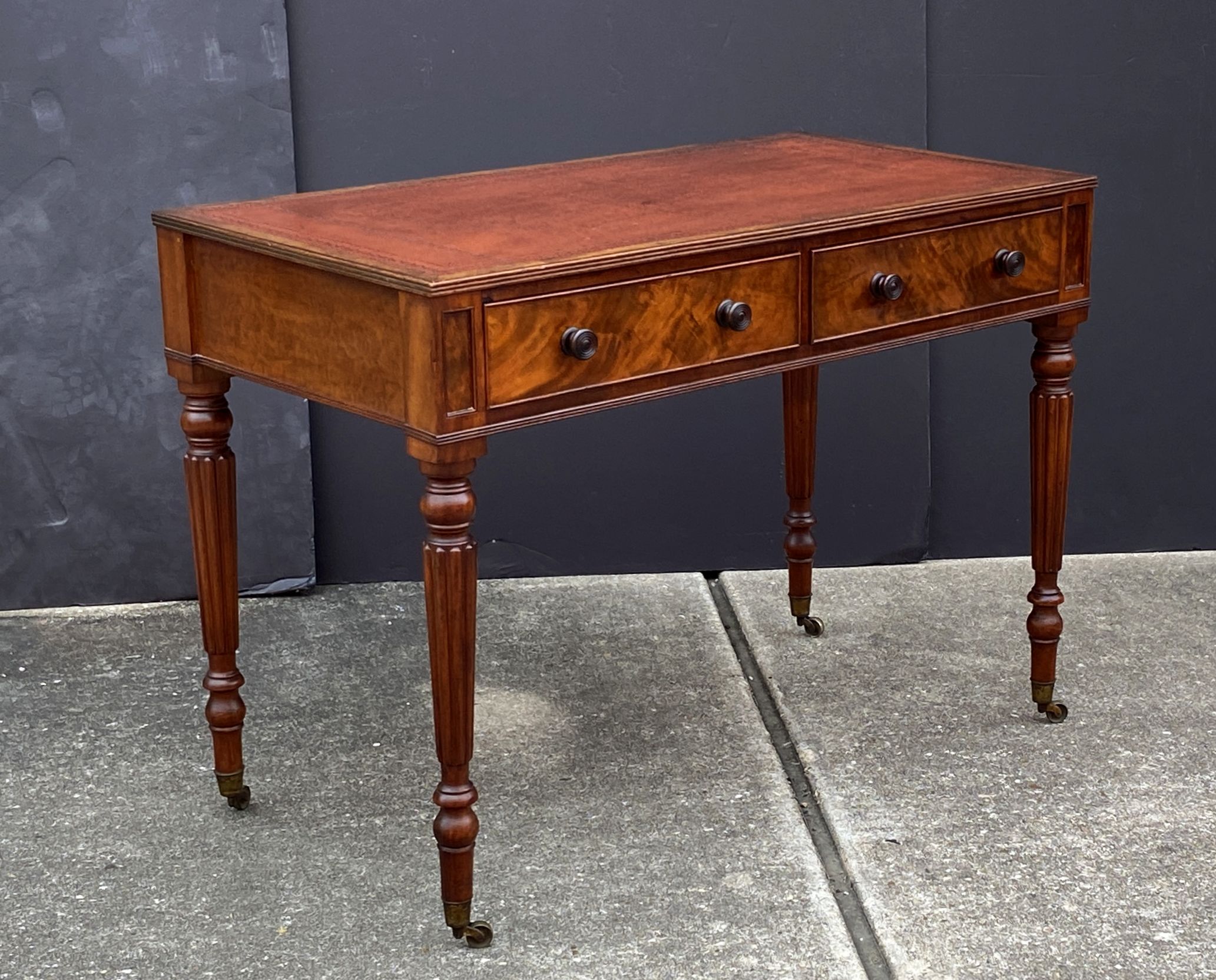 ff041_regency_mahogany_2-drawer_writing_table_with_leather_top_22