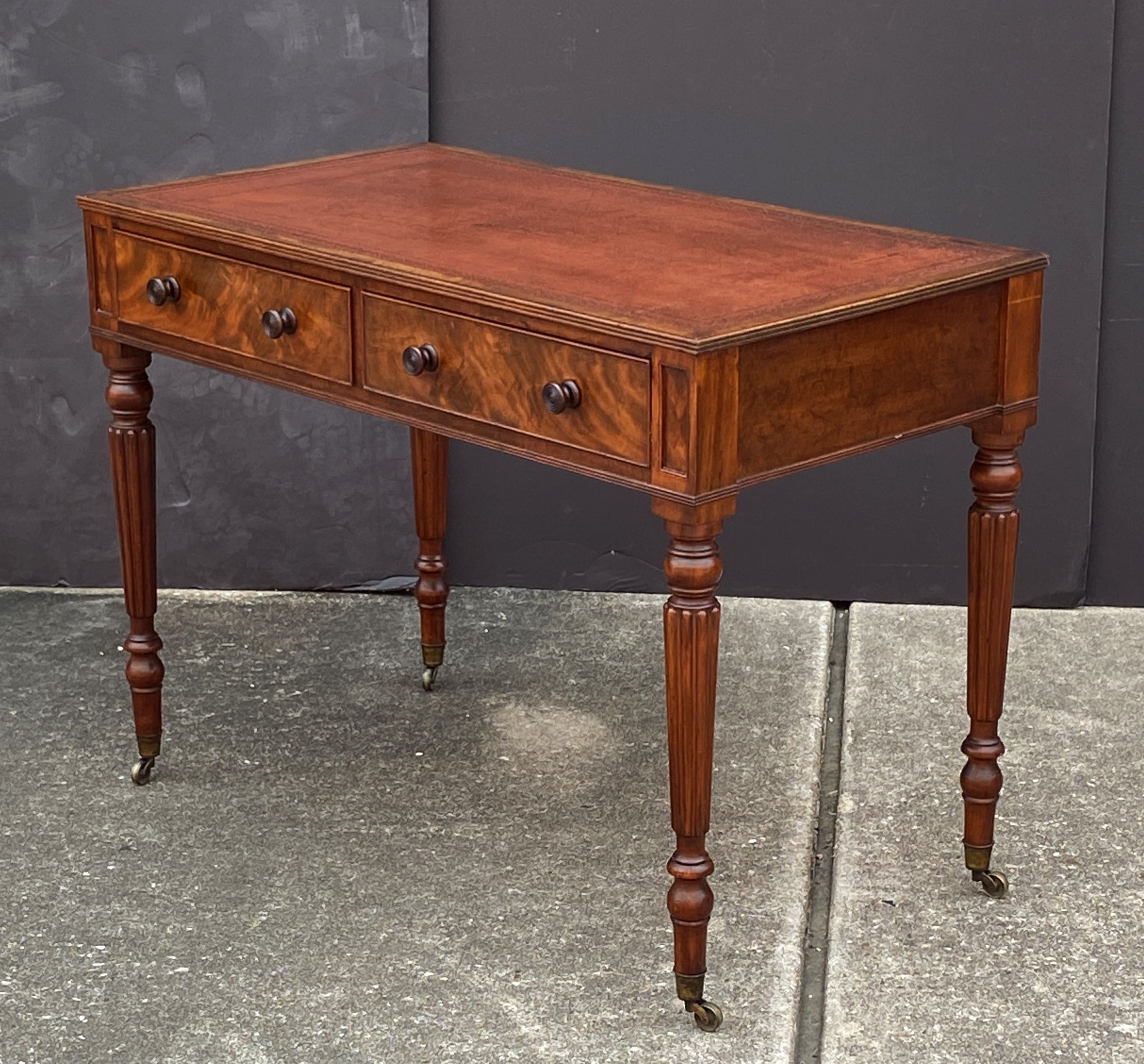 ff041_regency_mahogany_2-drawer_writing_table_with_leather_top_32