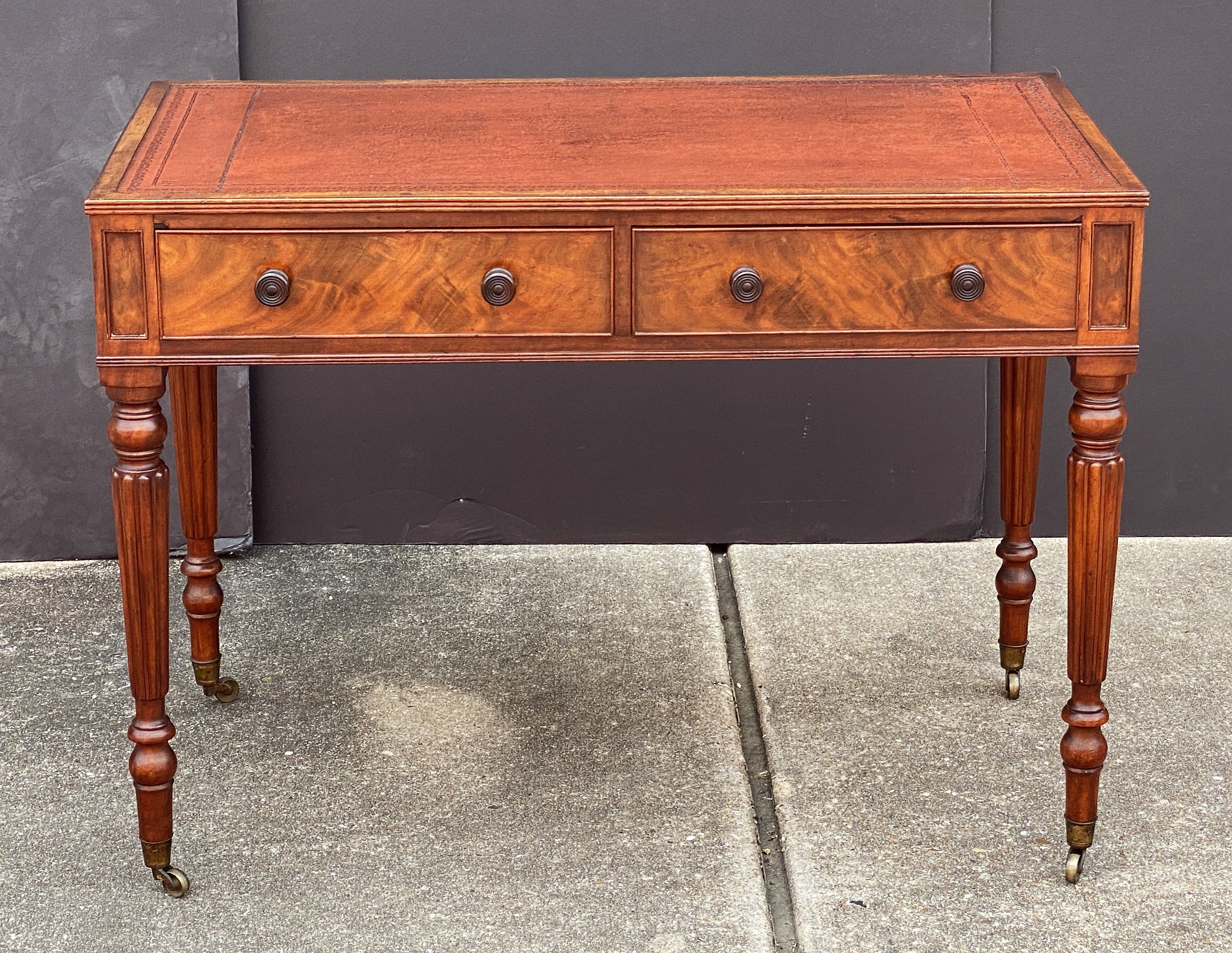 ff041_regency_mahogany_2-drawer_writing_table_with_leather_top_4