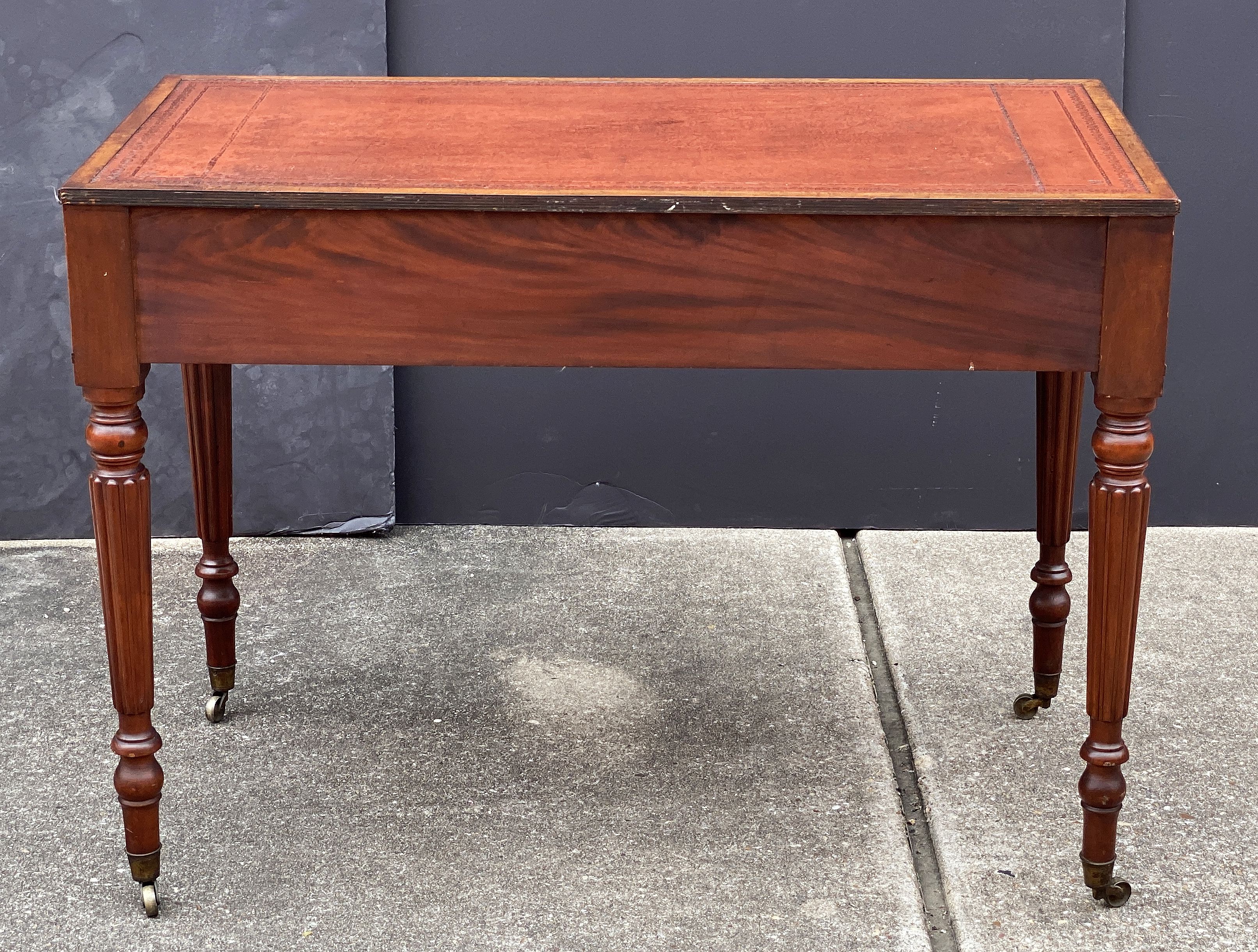 ff041_regency_mahogany_2-drawer_writing_table_with_leather_top_42