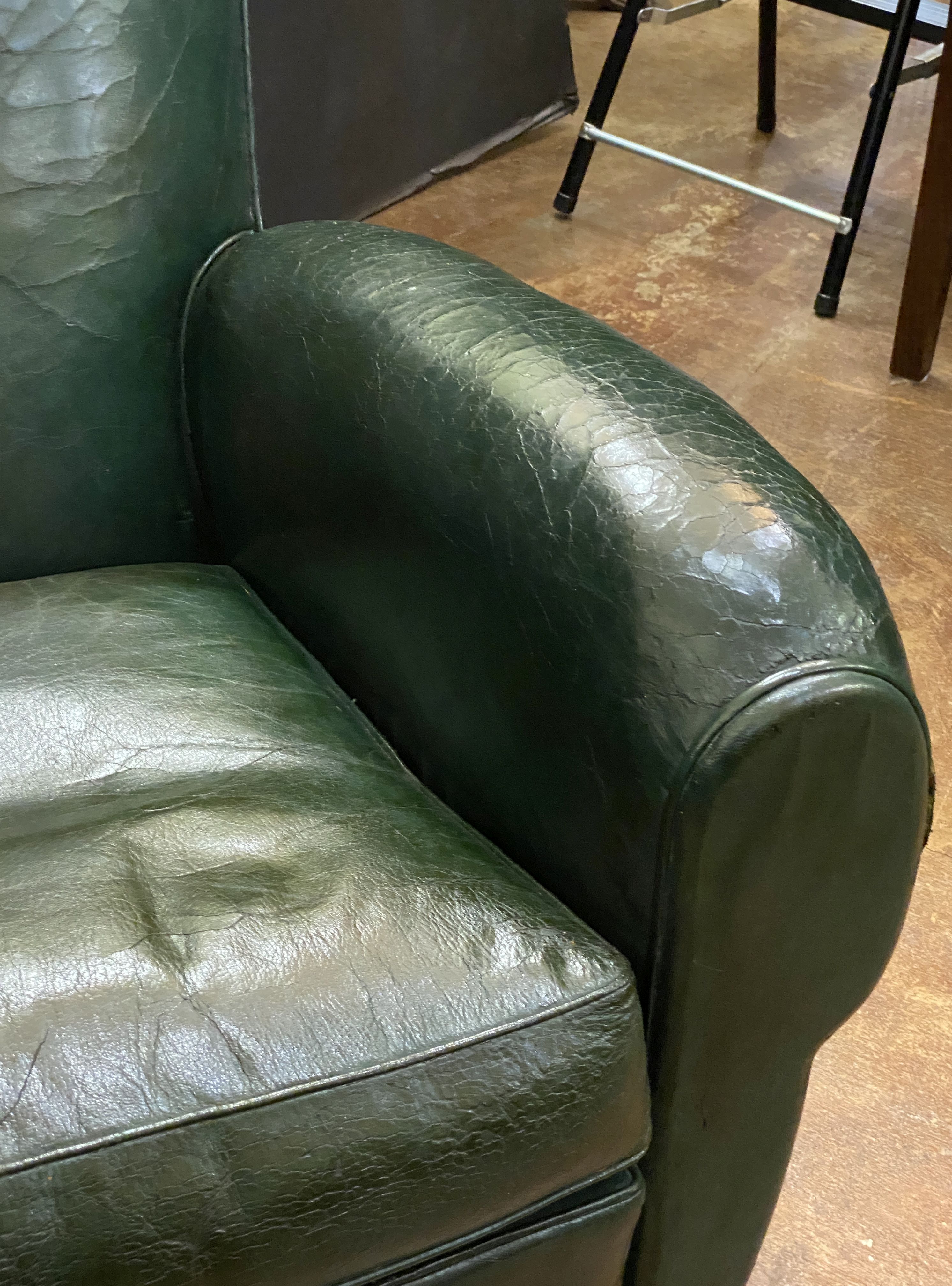 ff057_dark_green_club_leather_chair_46