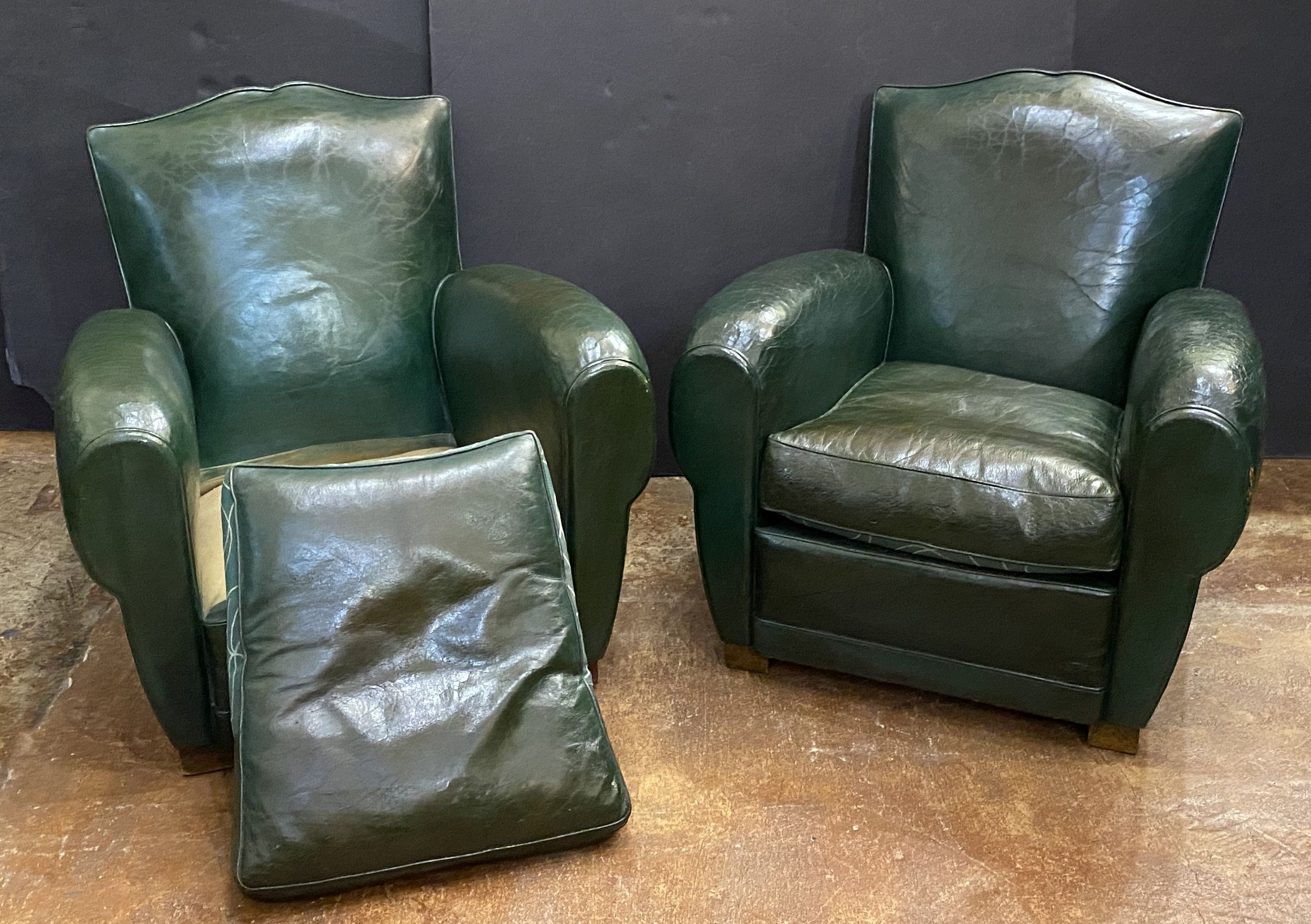 ff057_dark_green_club_leather_chair_61