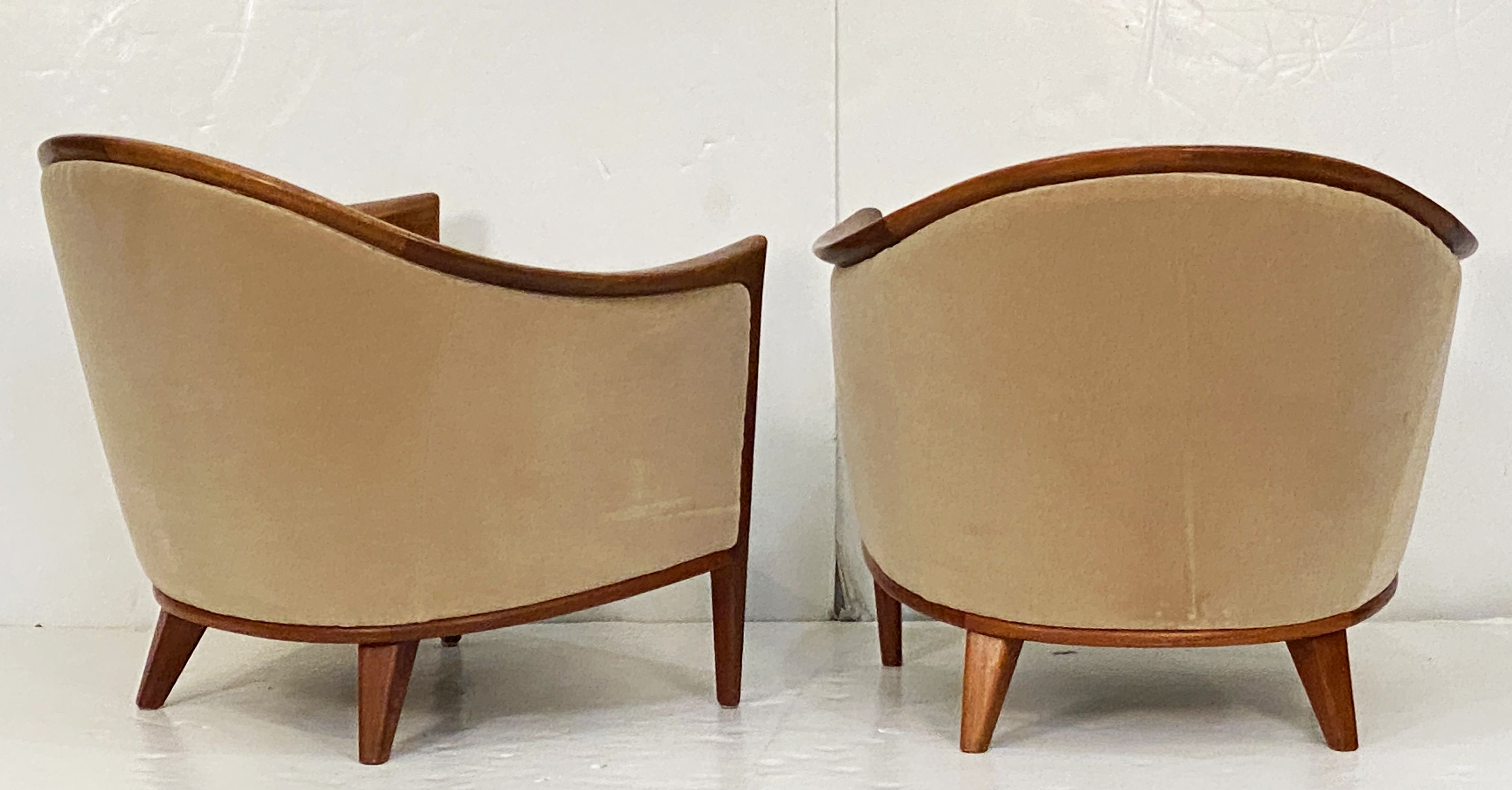 ff060_pair_of_swedish_chairs_by_bertil_fridhagen_55