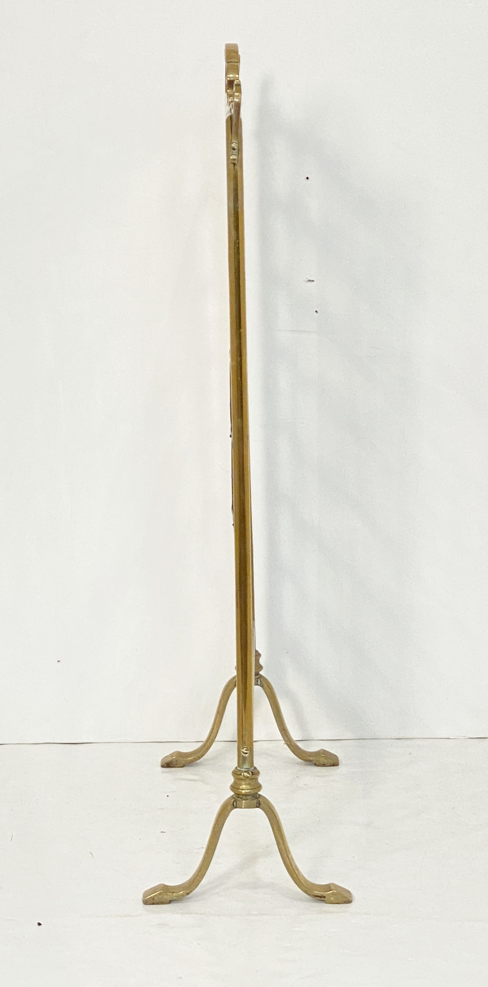 ff064_brass_firescreen_16